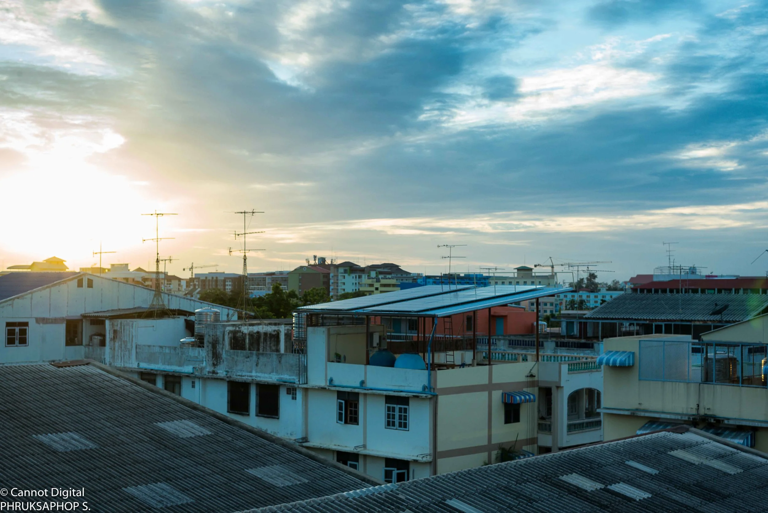 ShutterShout: เรื่องเล่าหลังเลนส์ 0003 ตอน วิวห่วยแต่สวยดี