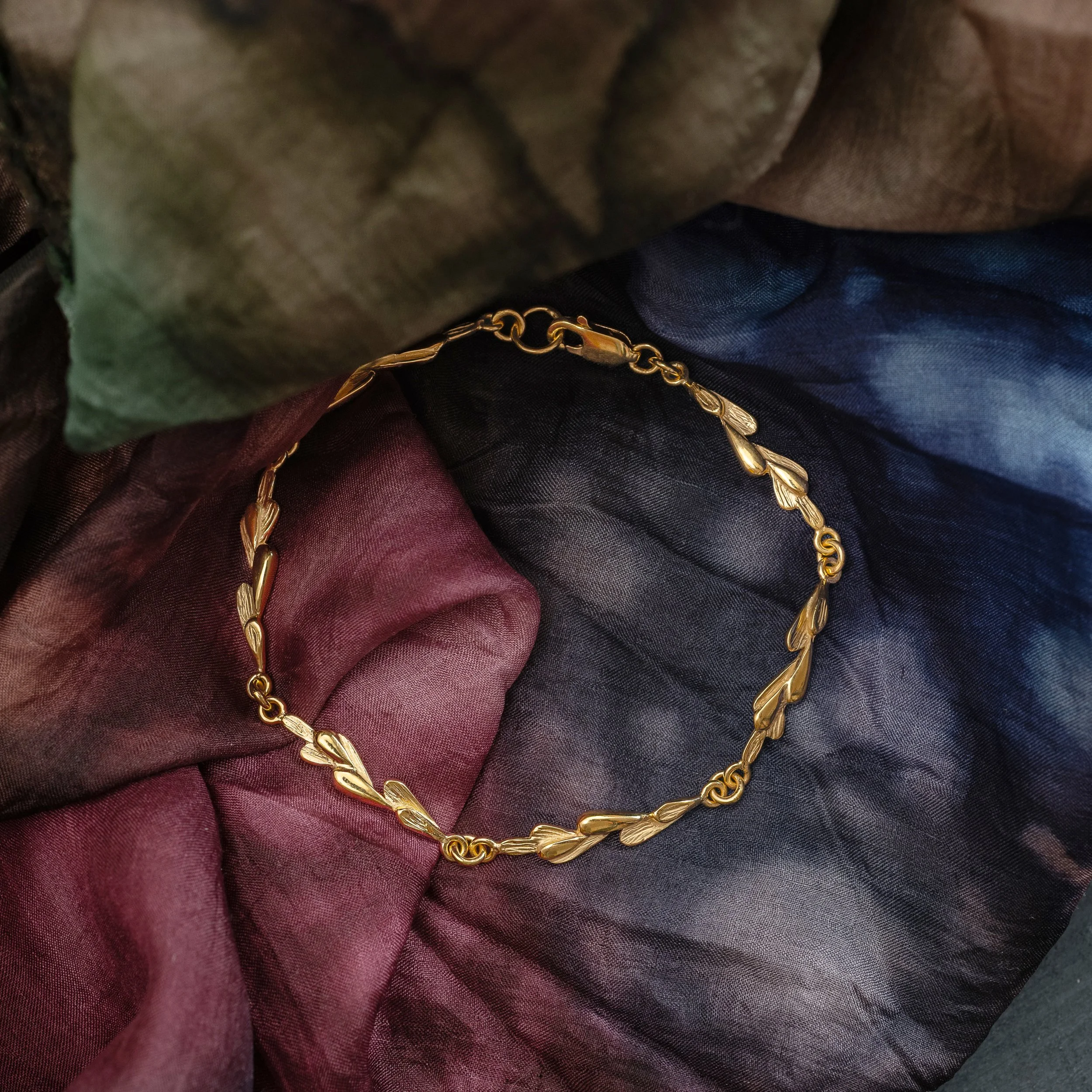 laurel bracelet 1.jpg