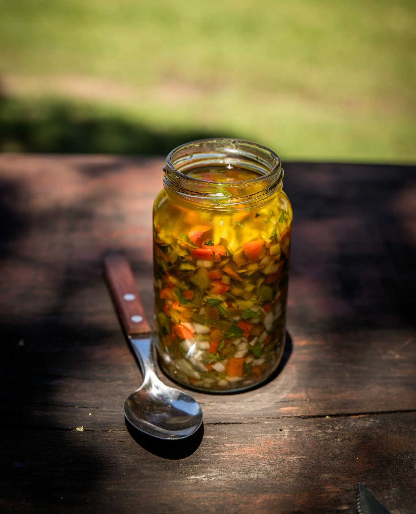 Bright, fresh, and full of flavor our Salsa Criolla is a vibrant mix of tomatoes, peppers, and onions, perfectly seasoned to bring a zesty touch to any dish. A classic Argentine favorite that adds color, crunch, and a burst of taste to your meal. 🍅?