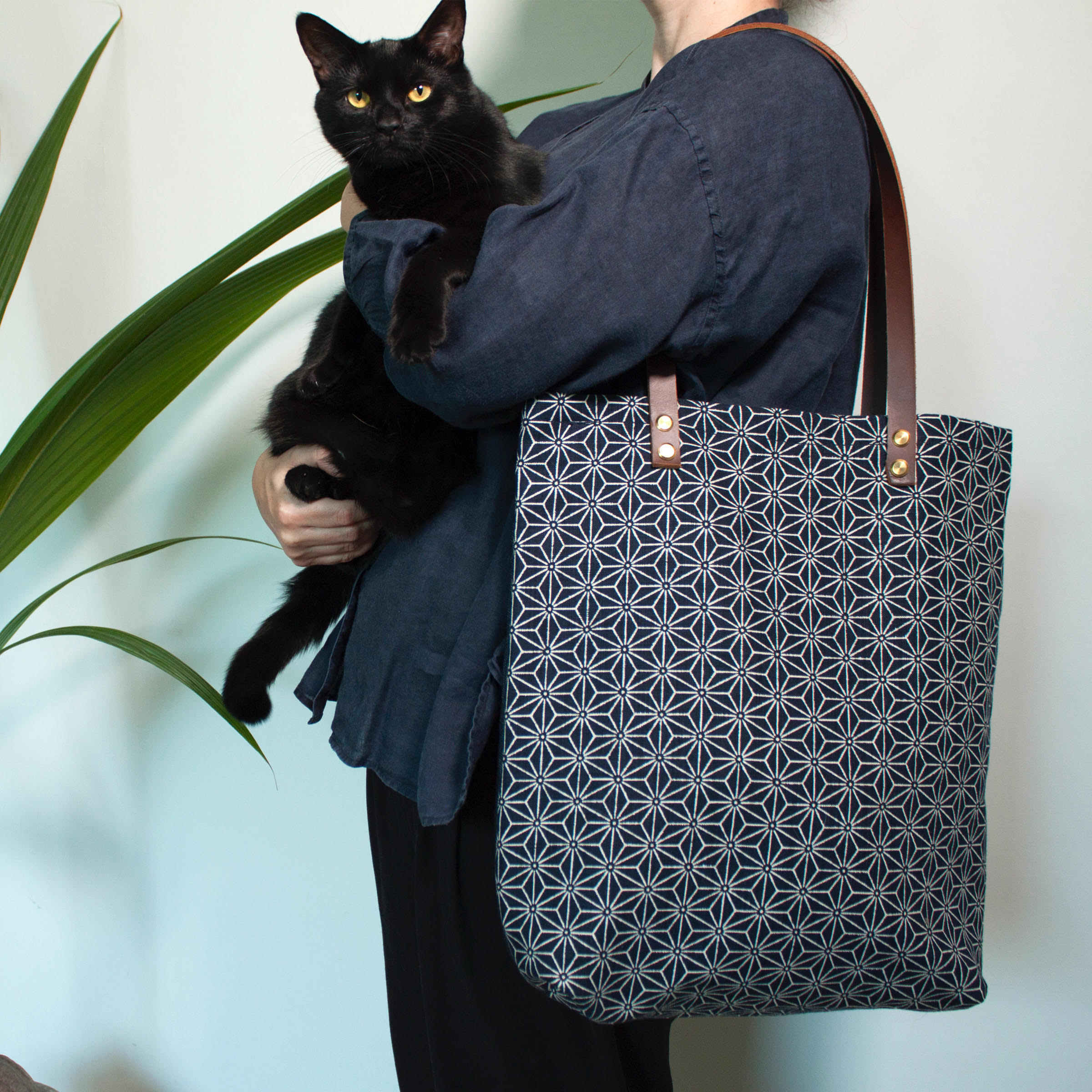 Foundland Japanese Graphic Tote.jpg