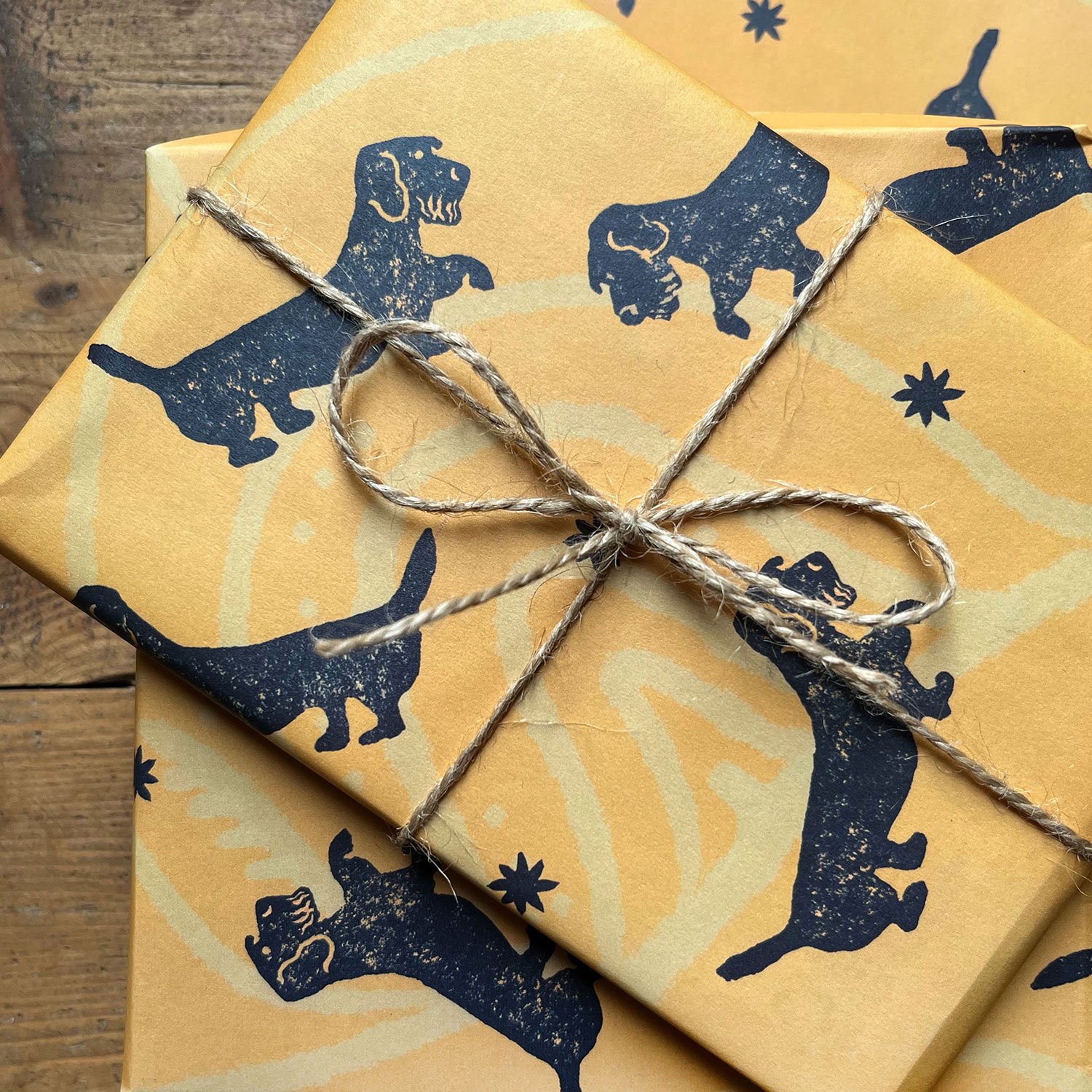 dog-pattern-giftwrap-handmade-linoprint.jpg