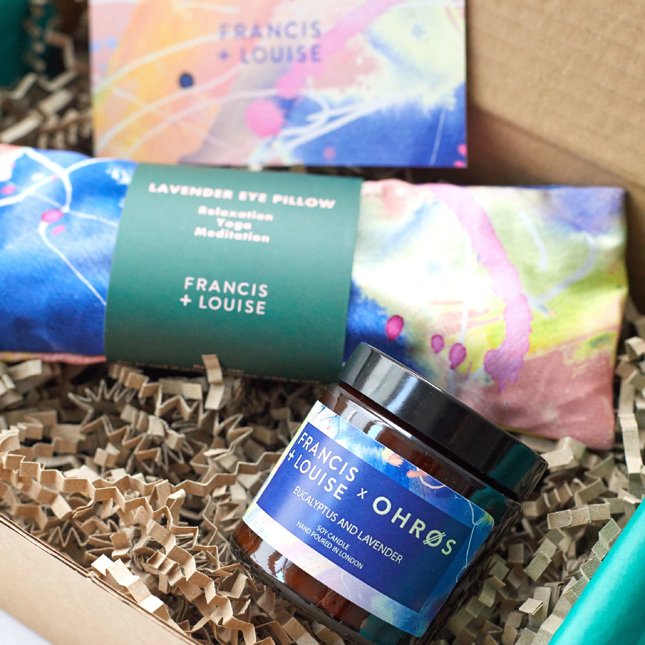 FRANCIS+LOUISE-FLOW-LAVENDER-EYE-PILLOW-close up-£42.jpg