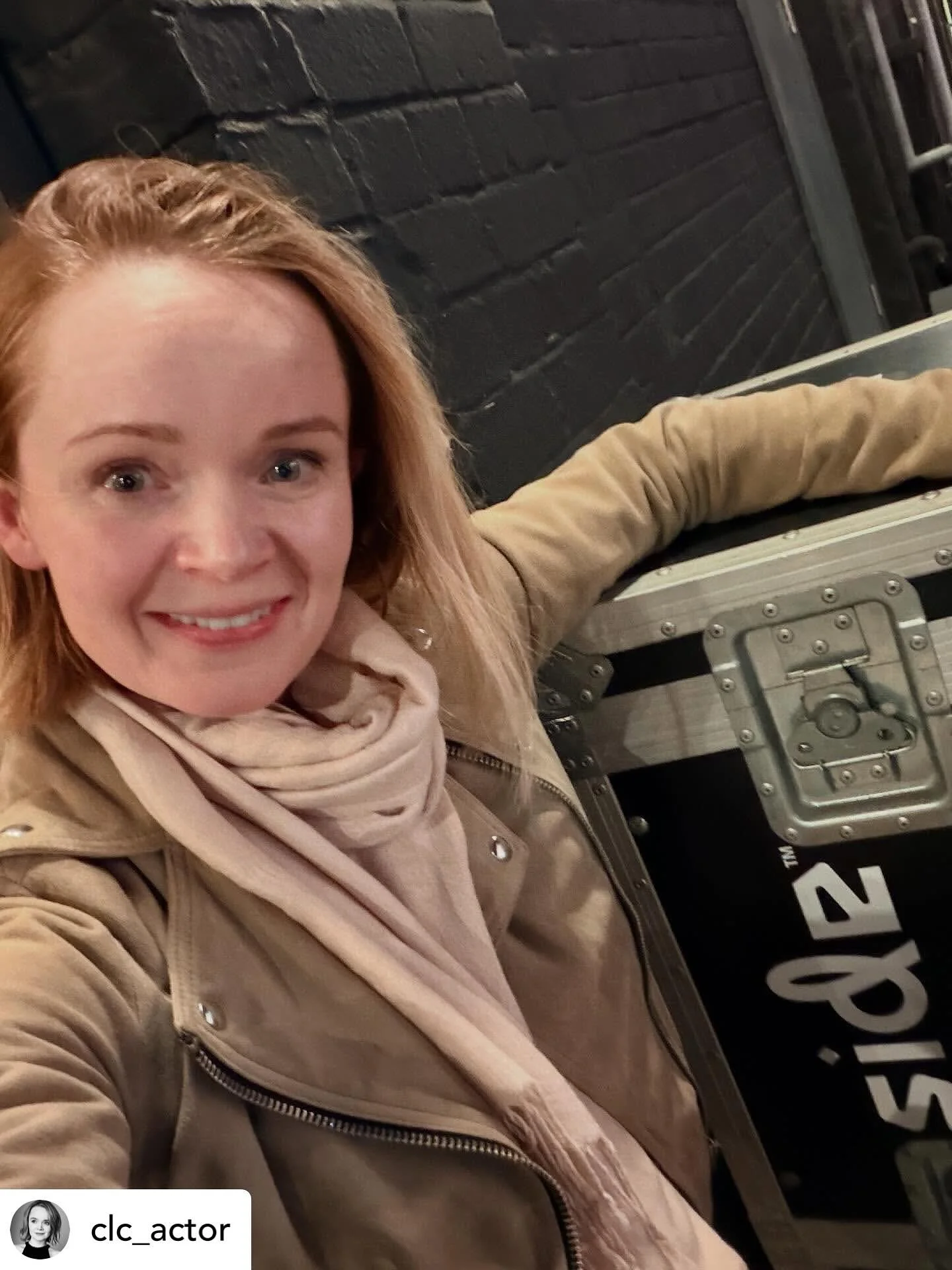 TVA&rsquo;s @clc_actor happily recording for a new game yesterday @sideglobal 🎧🎙️🎮💜👍

Get @reshare_app &bull; @clc_actor Said some super fun words for another new game today and then leaned on the box thank you as always @sideglobal and @agentda