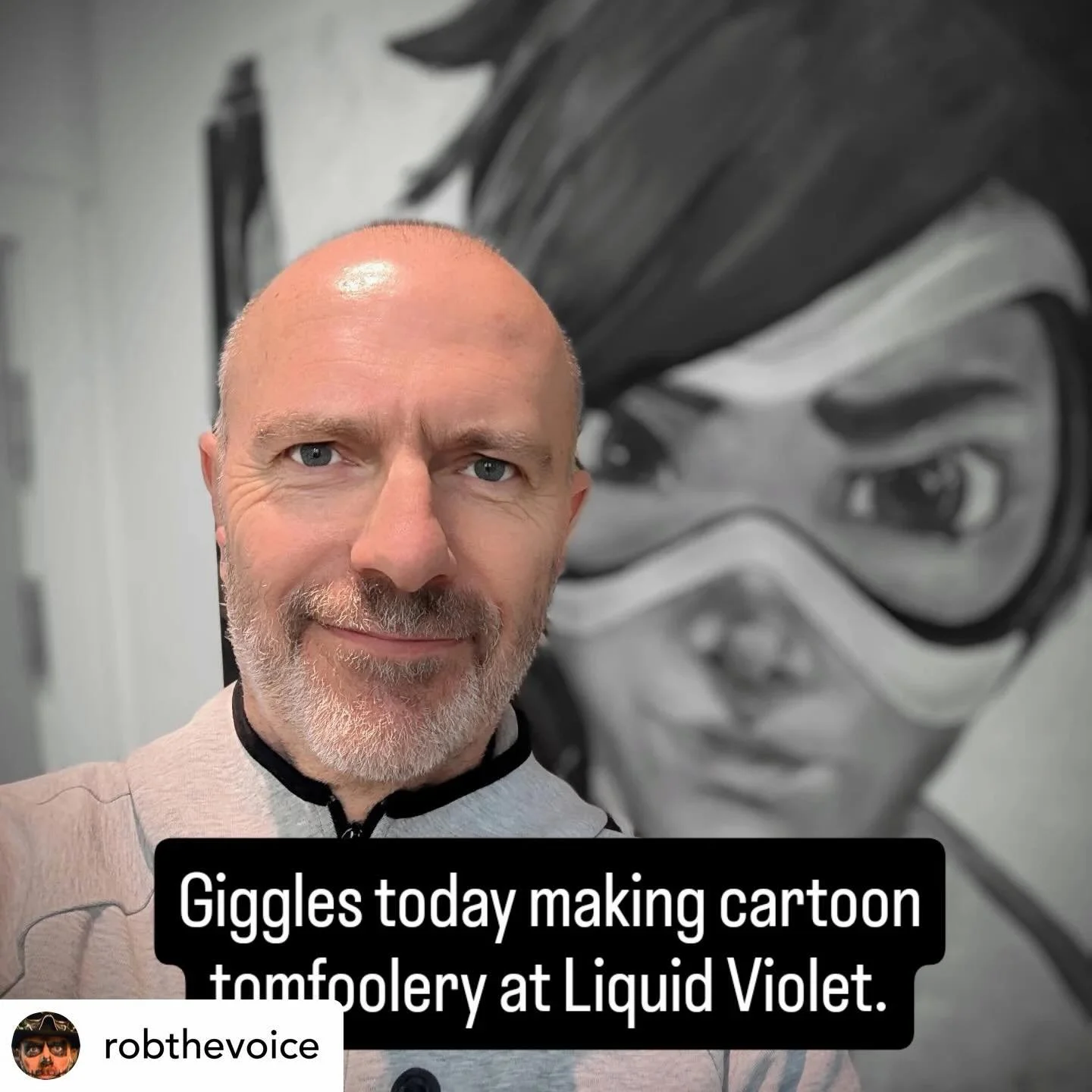 A fun animation session for TVA&rsquo;s @robthevoice yesterday @liquidvioletuk 🎧🎙️📺💜

Get @reshare_app &bull; @robthevoice Need me some goggles like that.