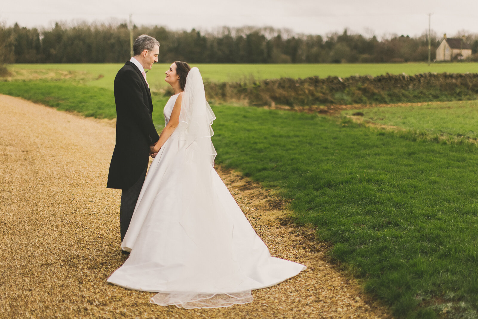  Lapstone Barn Wedding 