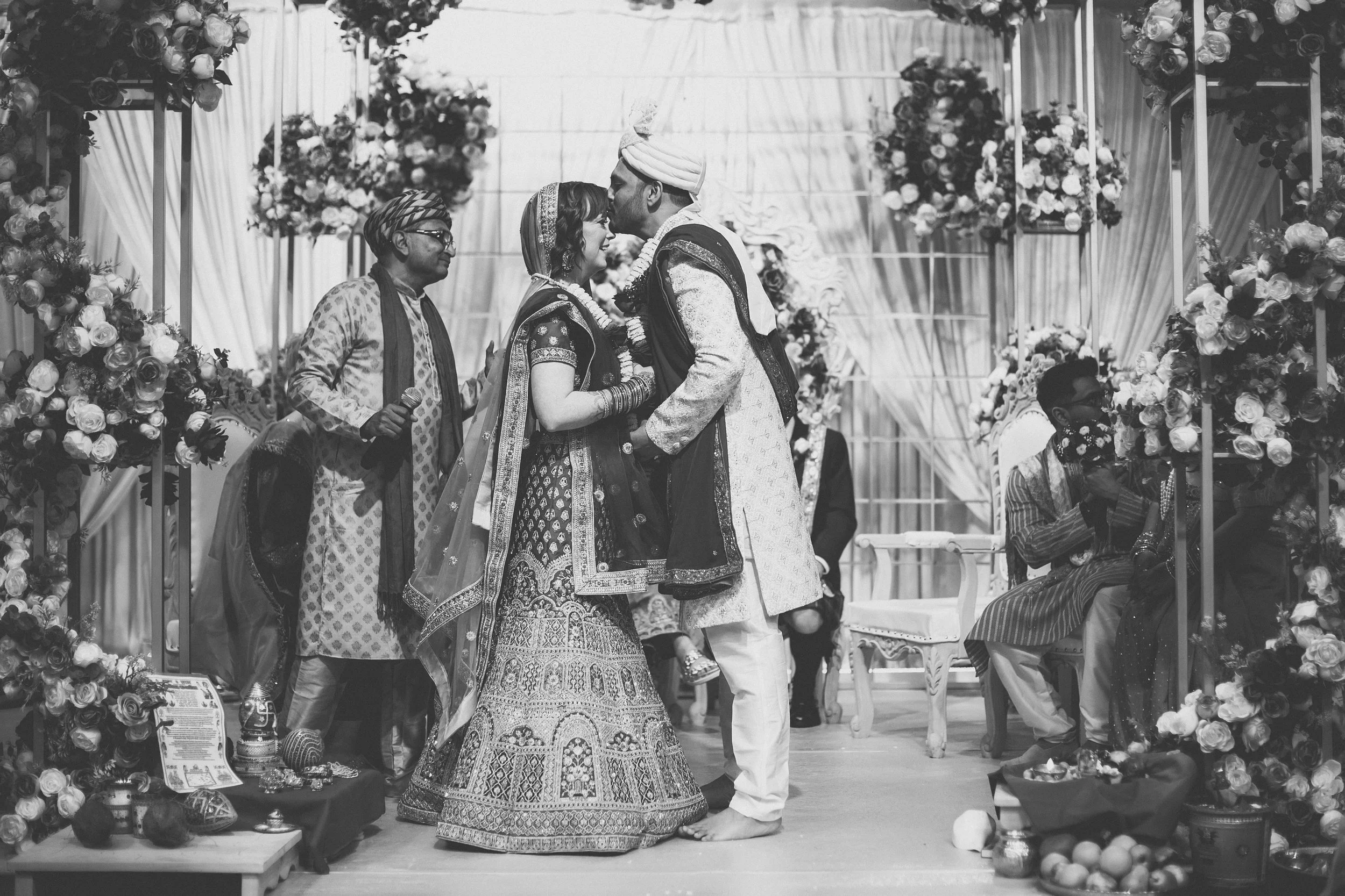 WEARETHECLARKES_BESTOF2024_WEDDINGPHOTOGRAPHY-95.jpg