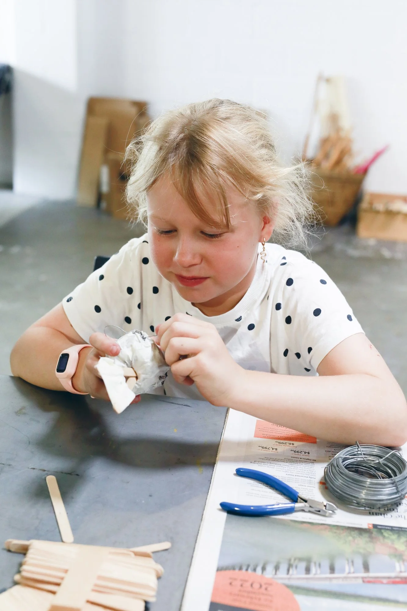web 016 CHLOE'S ART WORKSHOP 120423.jpg
