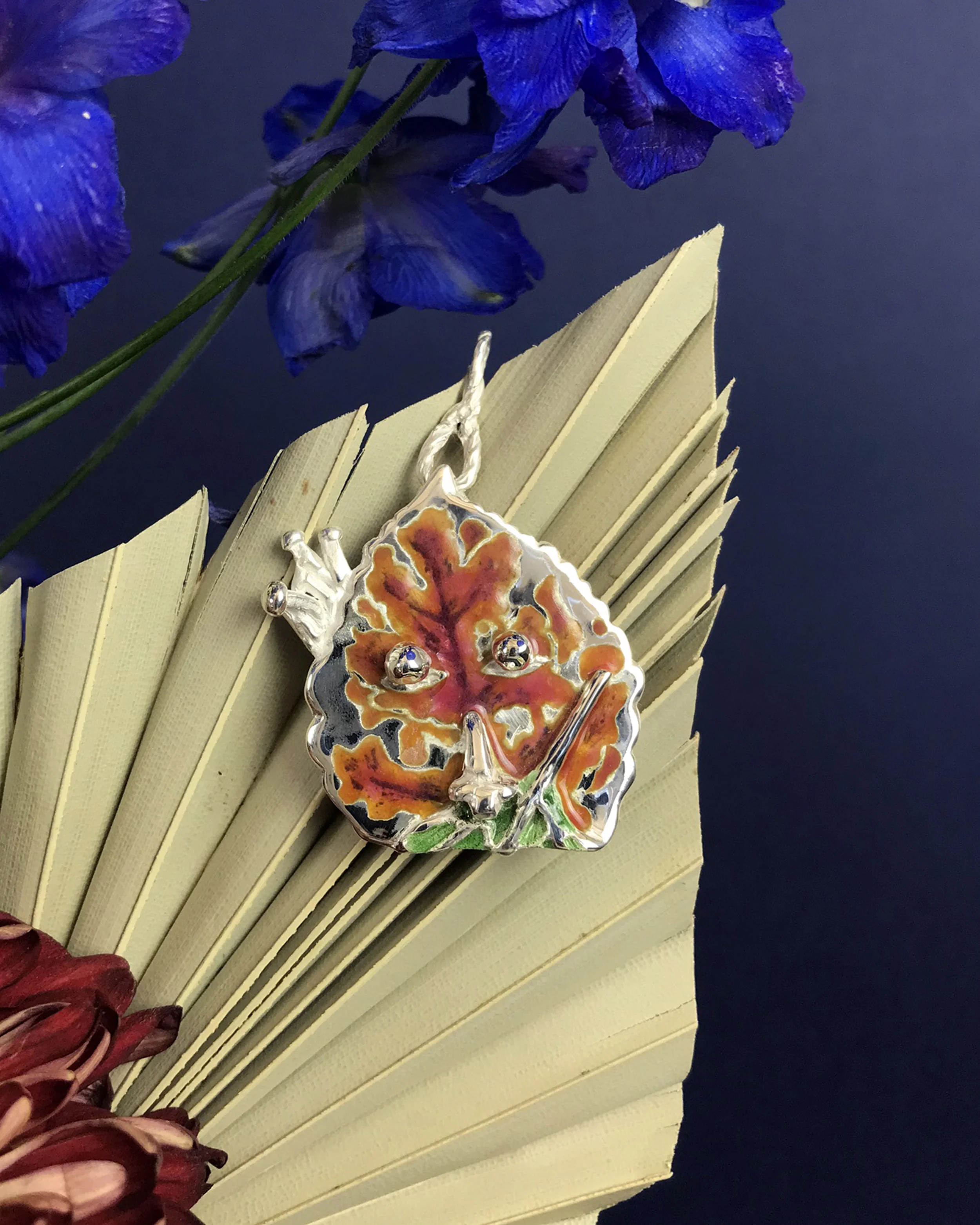 Cosmic oka oka leaf.jpg