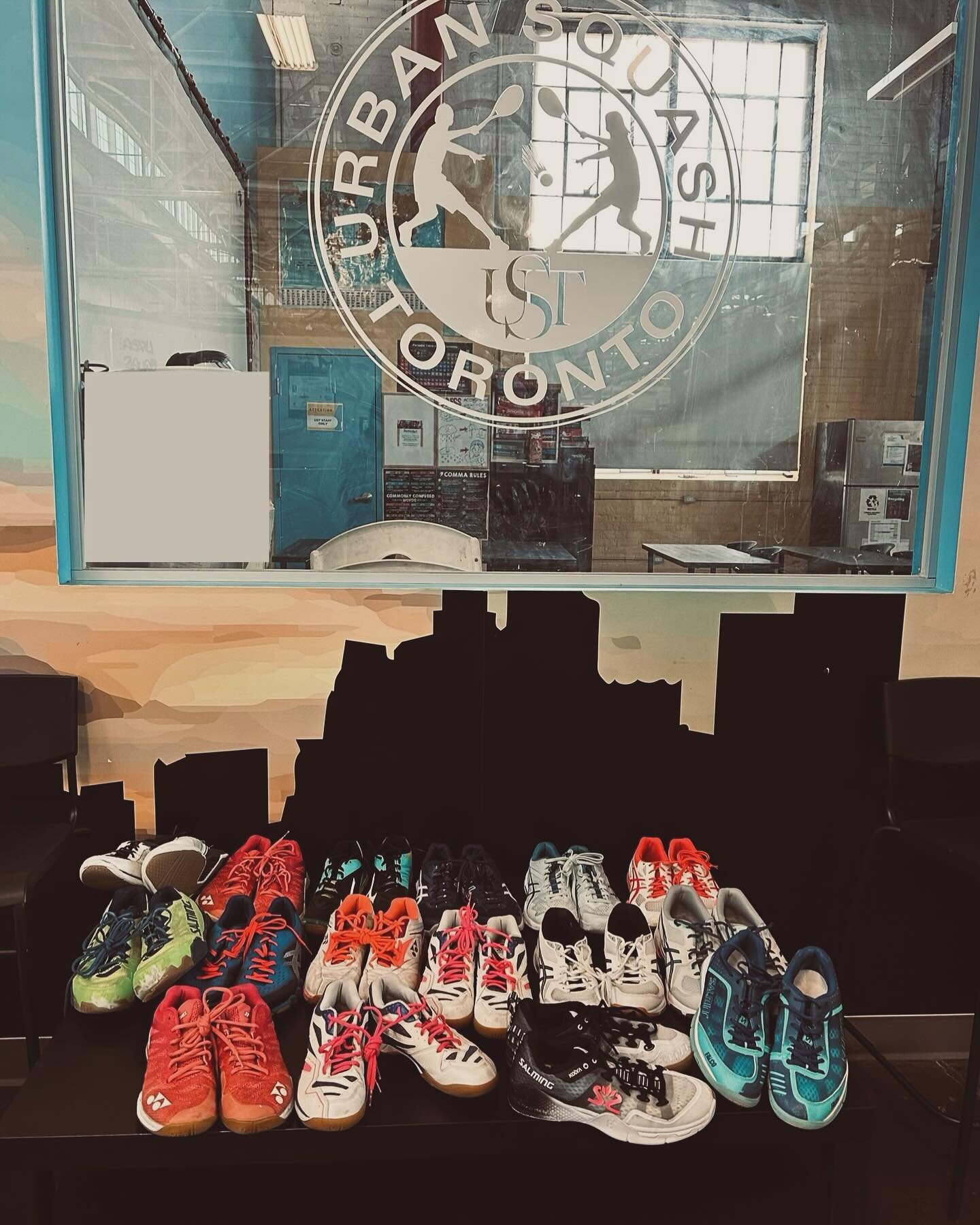 Thank you @tdwsa for a great finals night and helping us collect shoes for the students. 

#urbansquashtoronto #tdwsa #donations