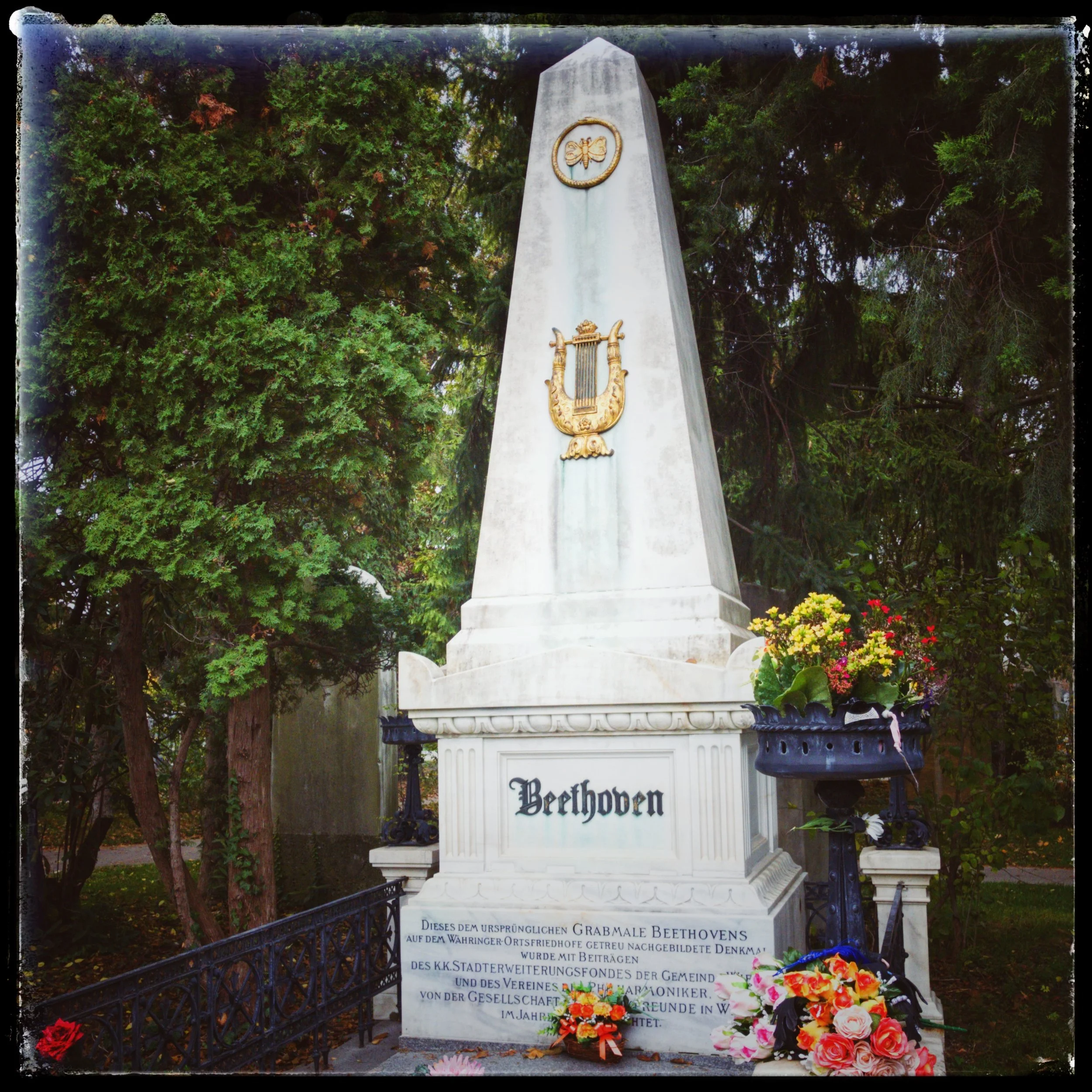 Zentralfriedhof