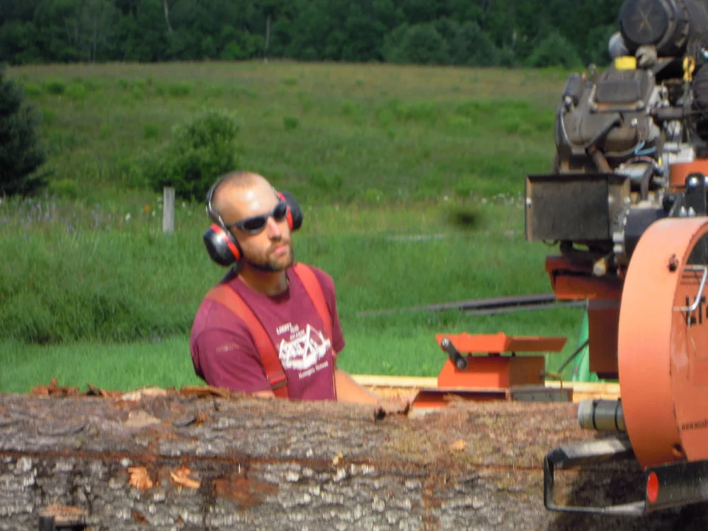 Sawing Lumber from Cherry and Spalted Maple Logs
