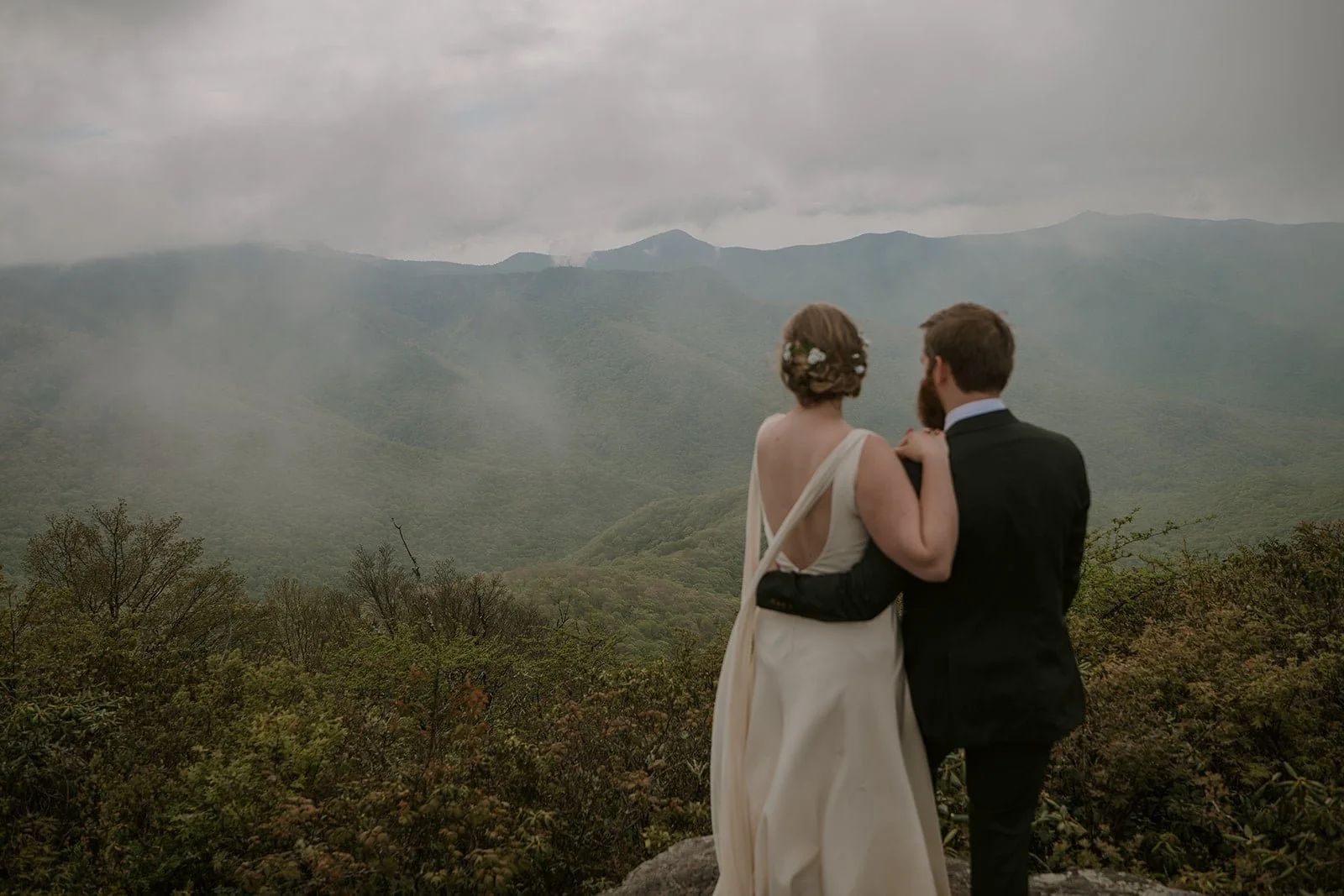 Mountain Elopement Gracie and Rob Fog Clears 6.jpg