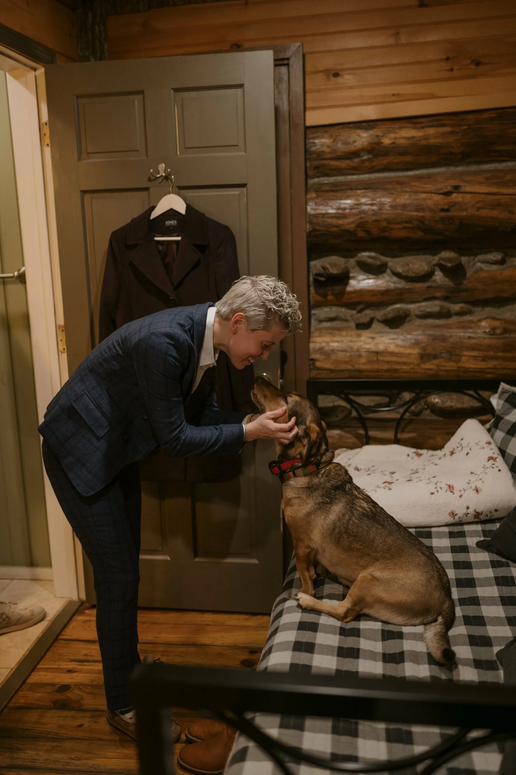 winter-elopement-snuggles-with-a-dog-scaled.jpg