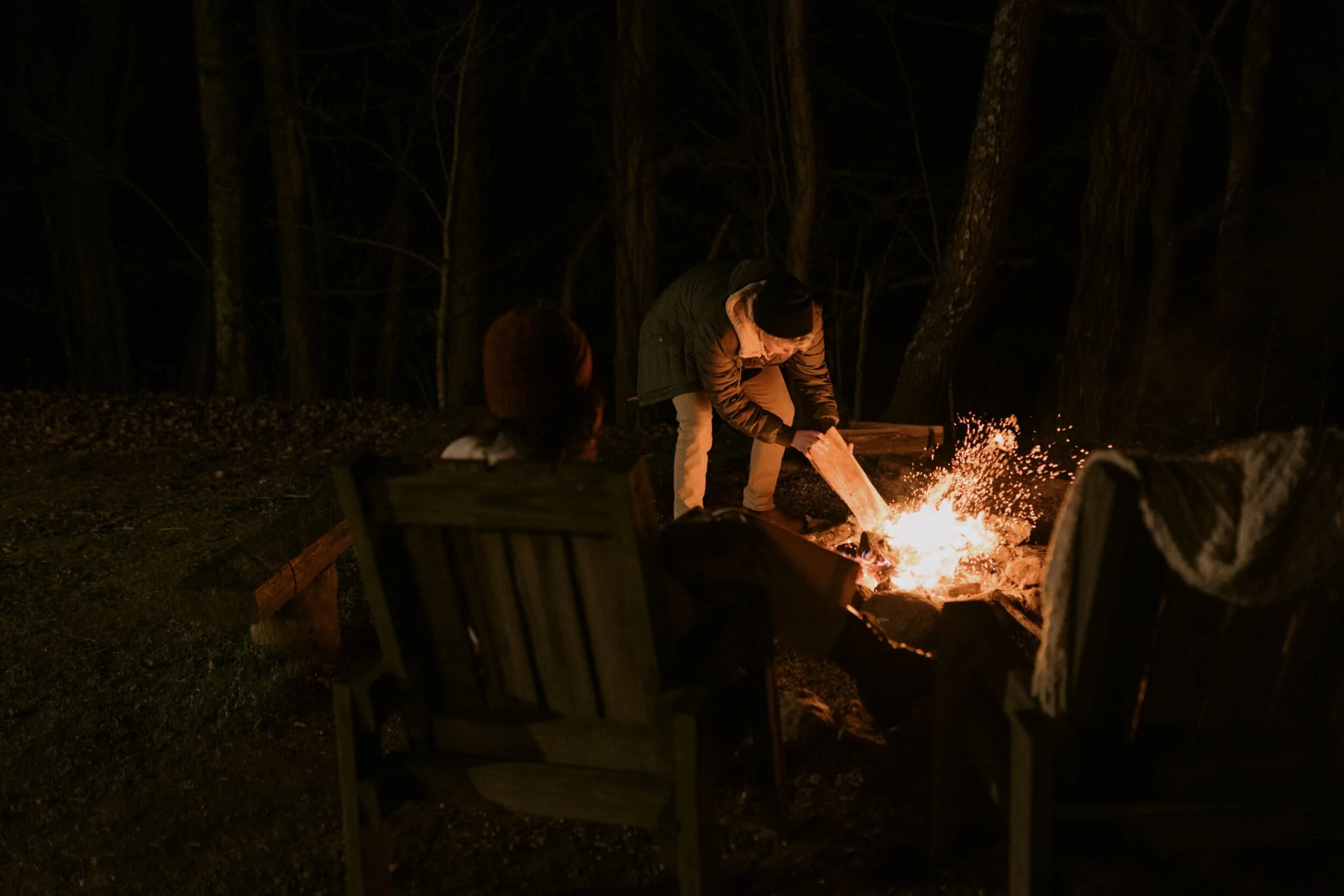 winter-elopement-fire.jpg