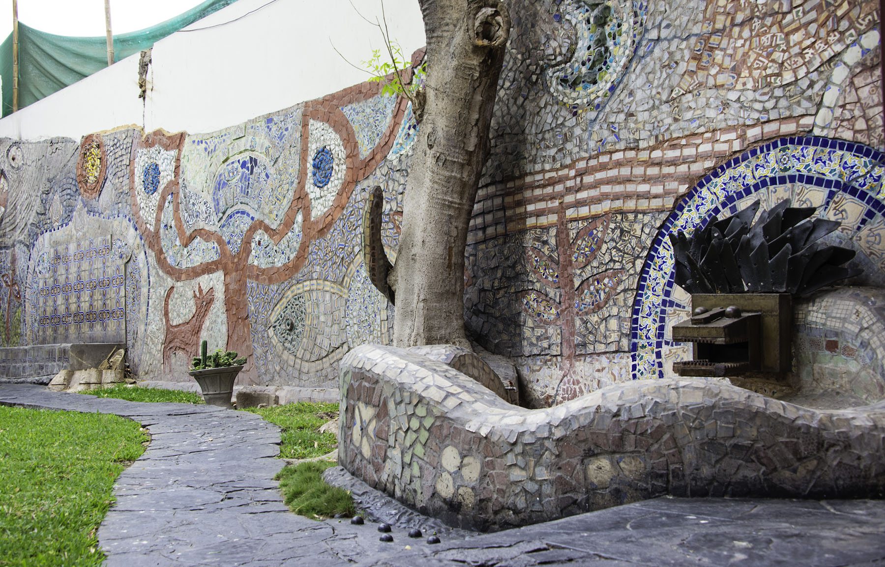 Mosaic Wall at Second Home Peru