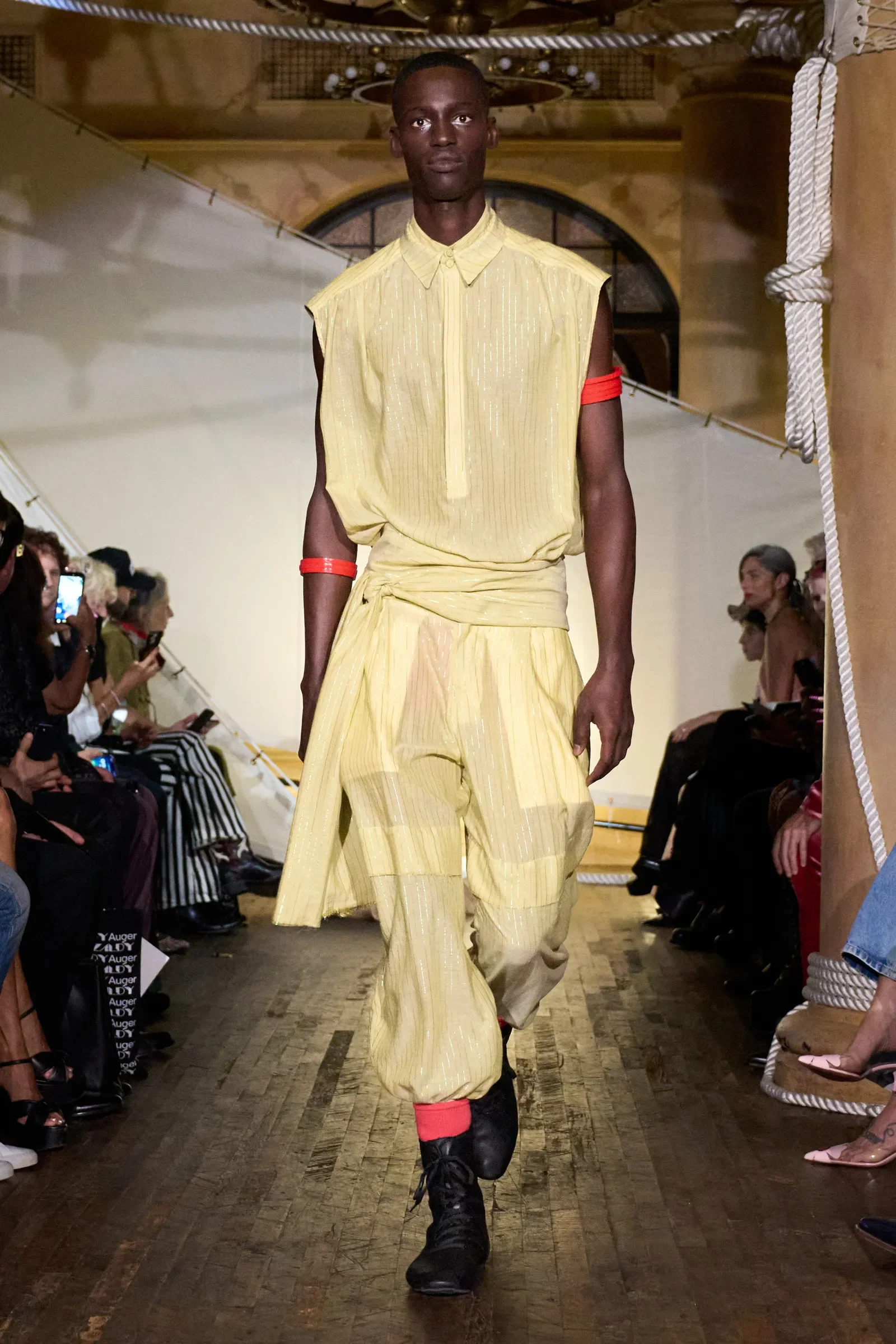 zaldy-spring-2027-ready-to-wear-00003-credit-vogue.webp