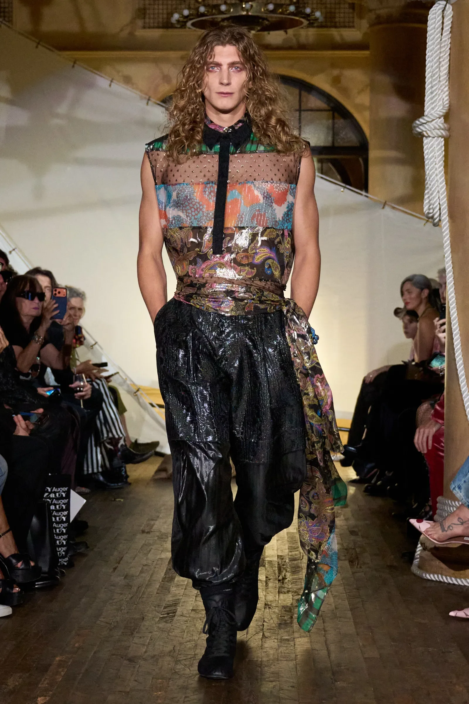 zaldy-spring-2027-ready-to-wear-00010-credit-vogue.webp