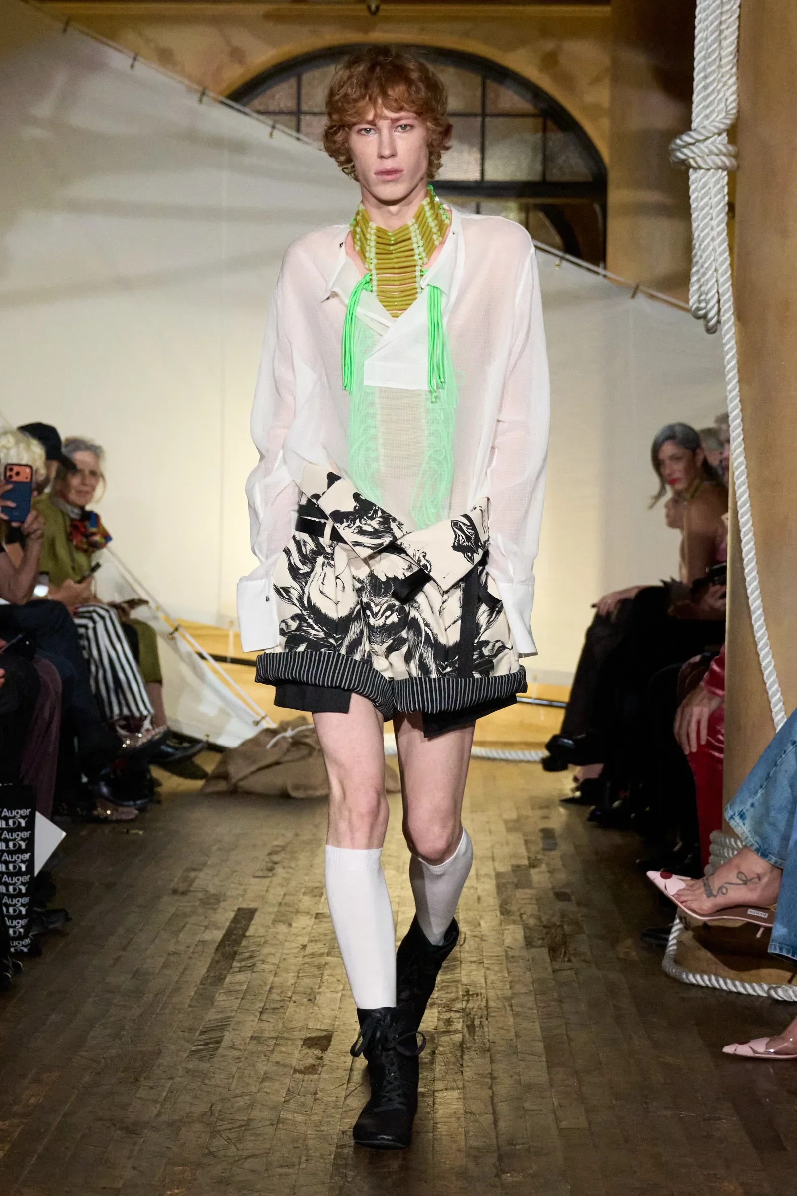 zaldy-spring-2027-ready-to-wear-00017-credit-vogue.webp