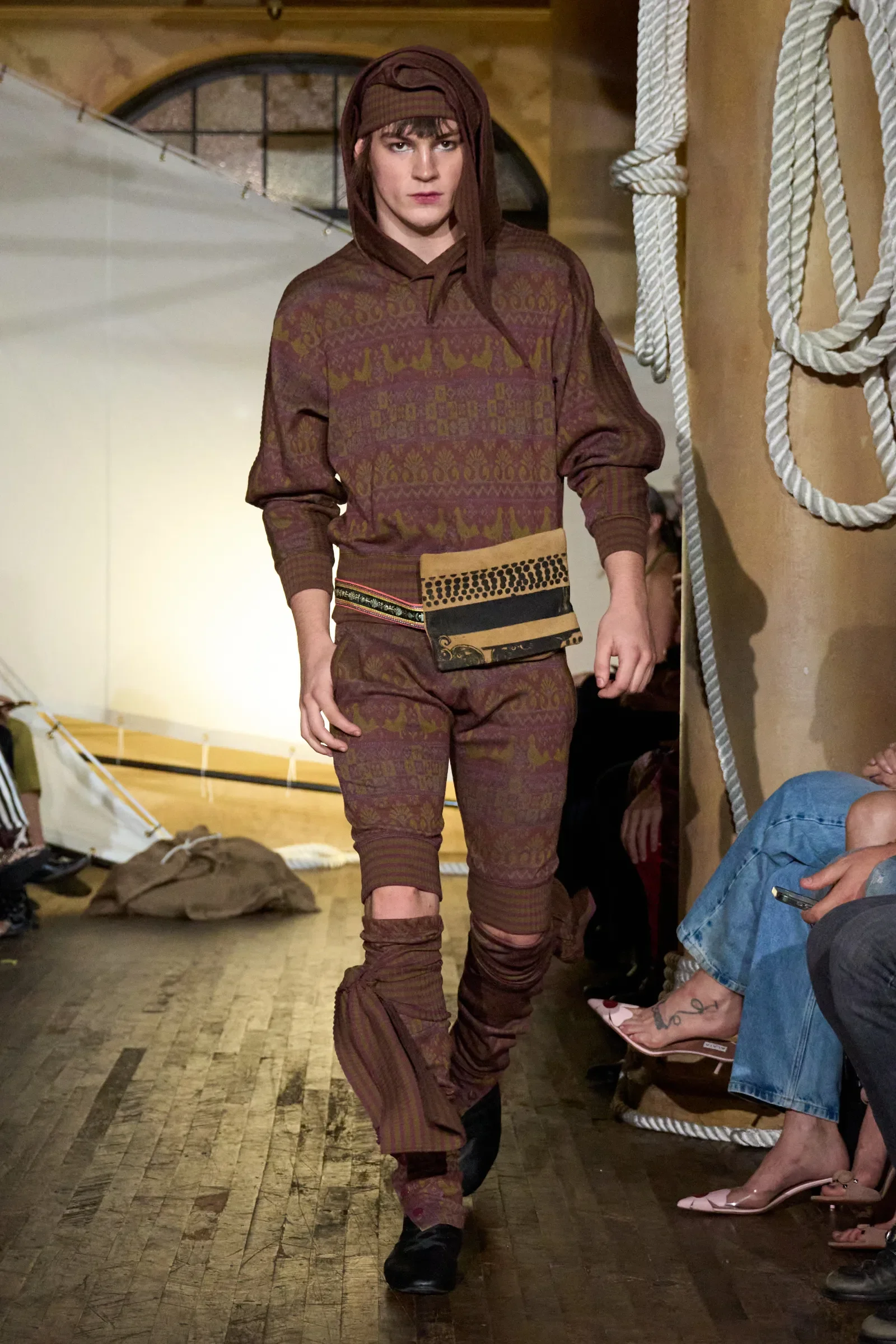 zaldy-spring-2027-ready-to-wear-00018-credit-vogue.webp