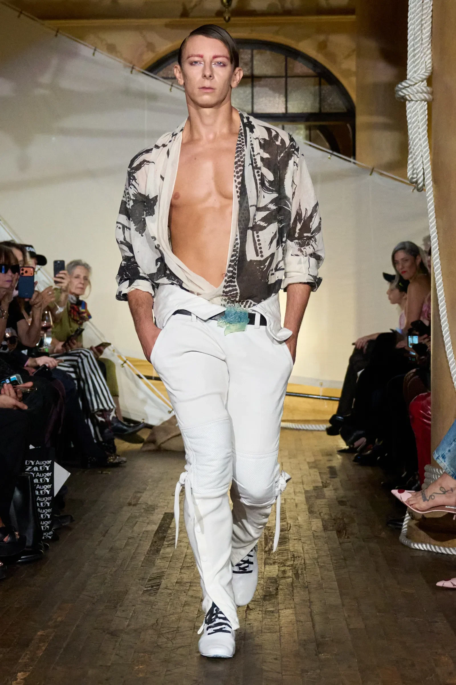 zaldy-spring-2027-ready-to-wear-00023-credit-vogue.webp