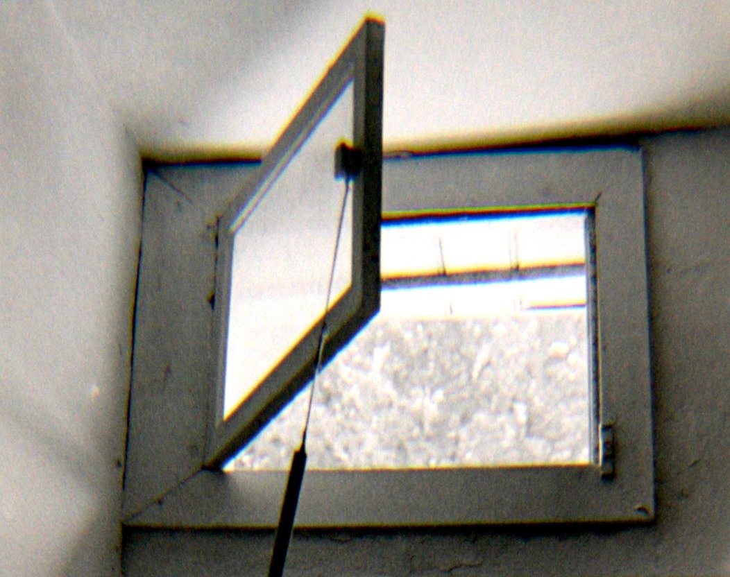 WINDOW_LIGHT.jpg