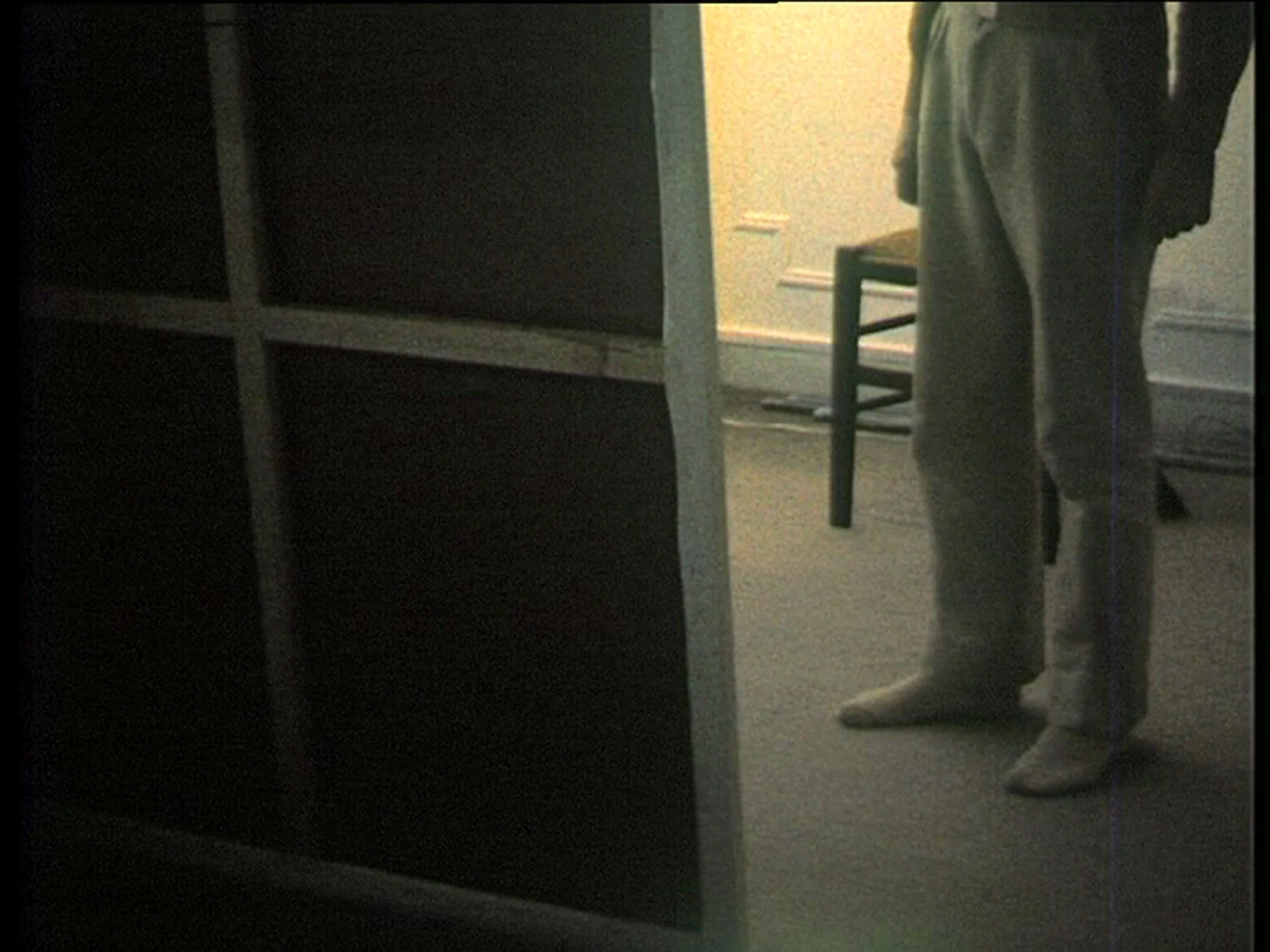 JEUNE FEMME A SA FENETRE33 01_3a.jpg