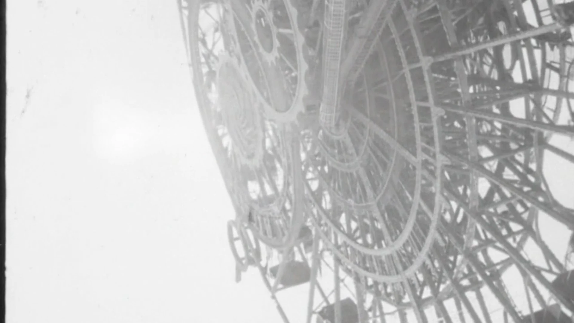 ferris wheel in the air_1.jpg