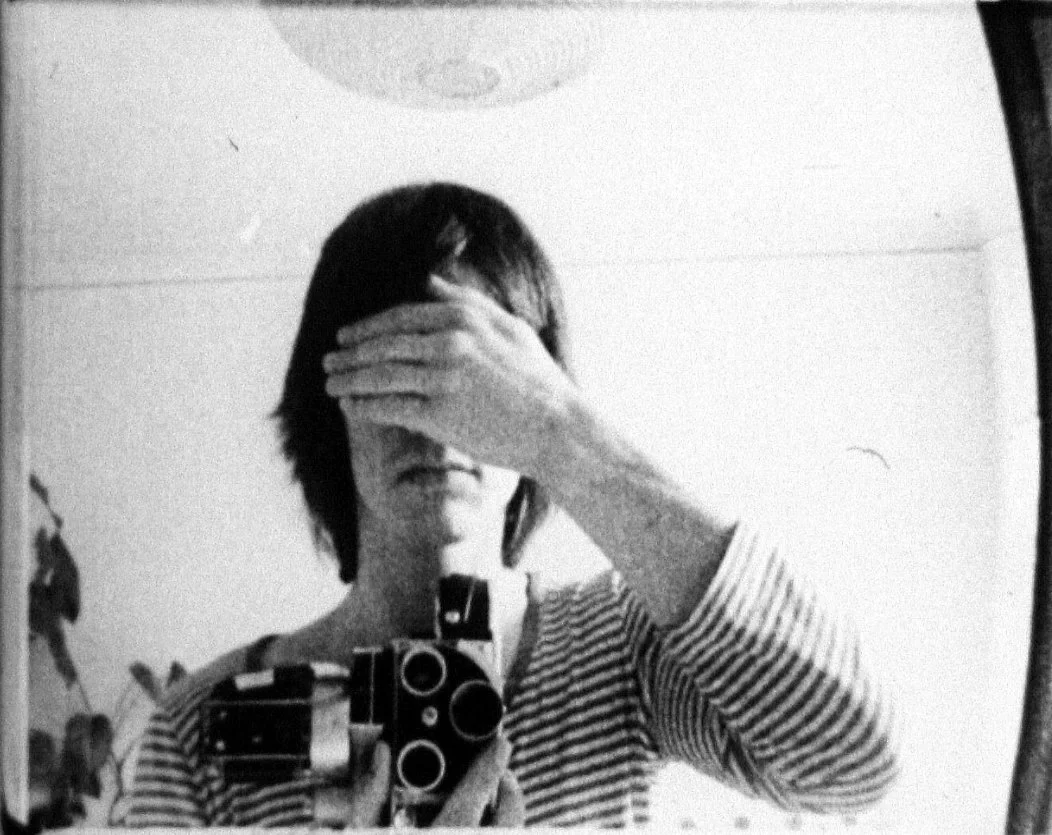HAND_SHUTTER.jpg