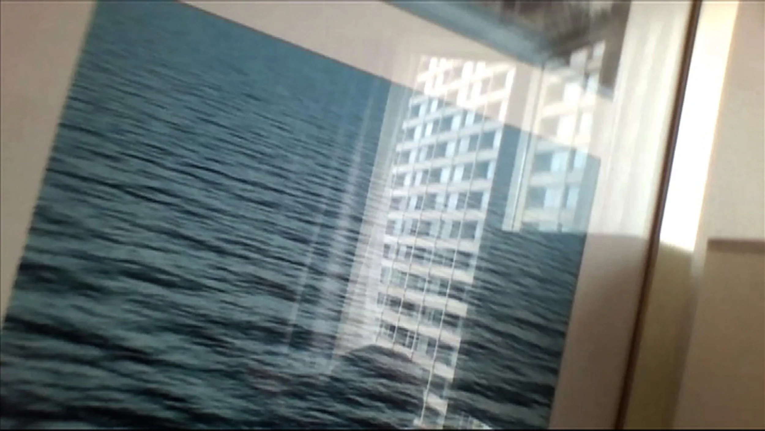 파장(Wavelength)을 기억하며_Remembering Wavelength_장 클로드 루소_Jean-Claude Rousseau