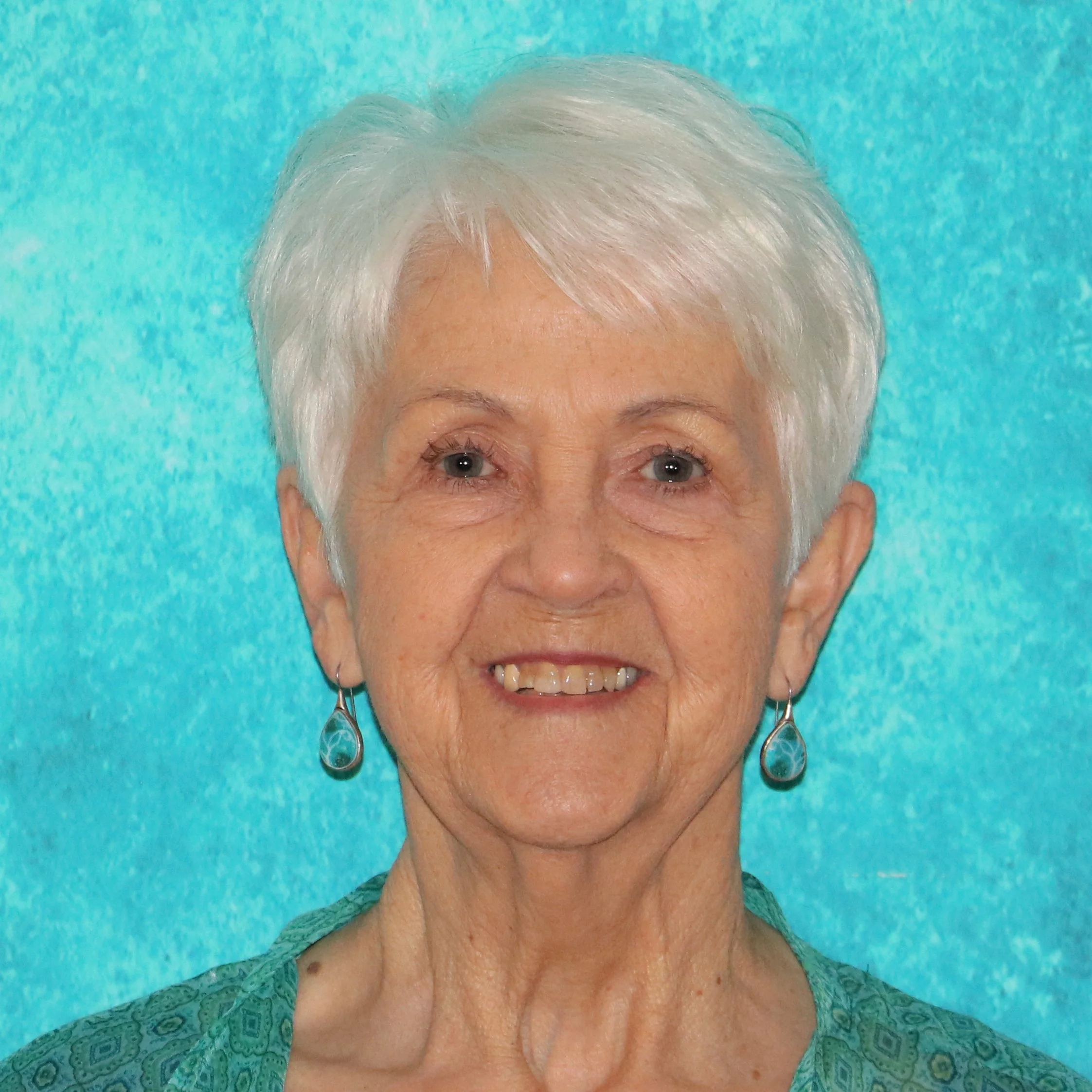 Jessie New - Receptionist jnew@groupliving.org