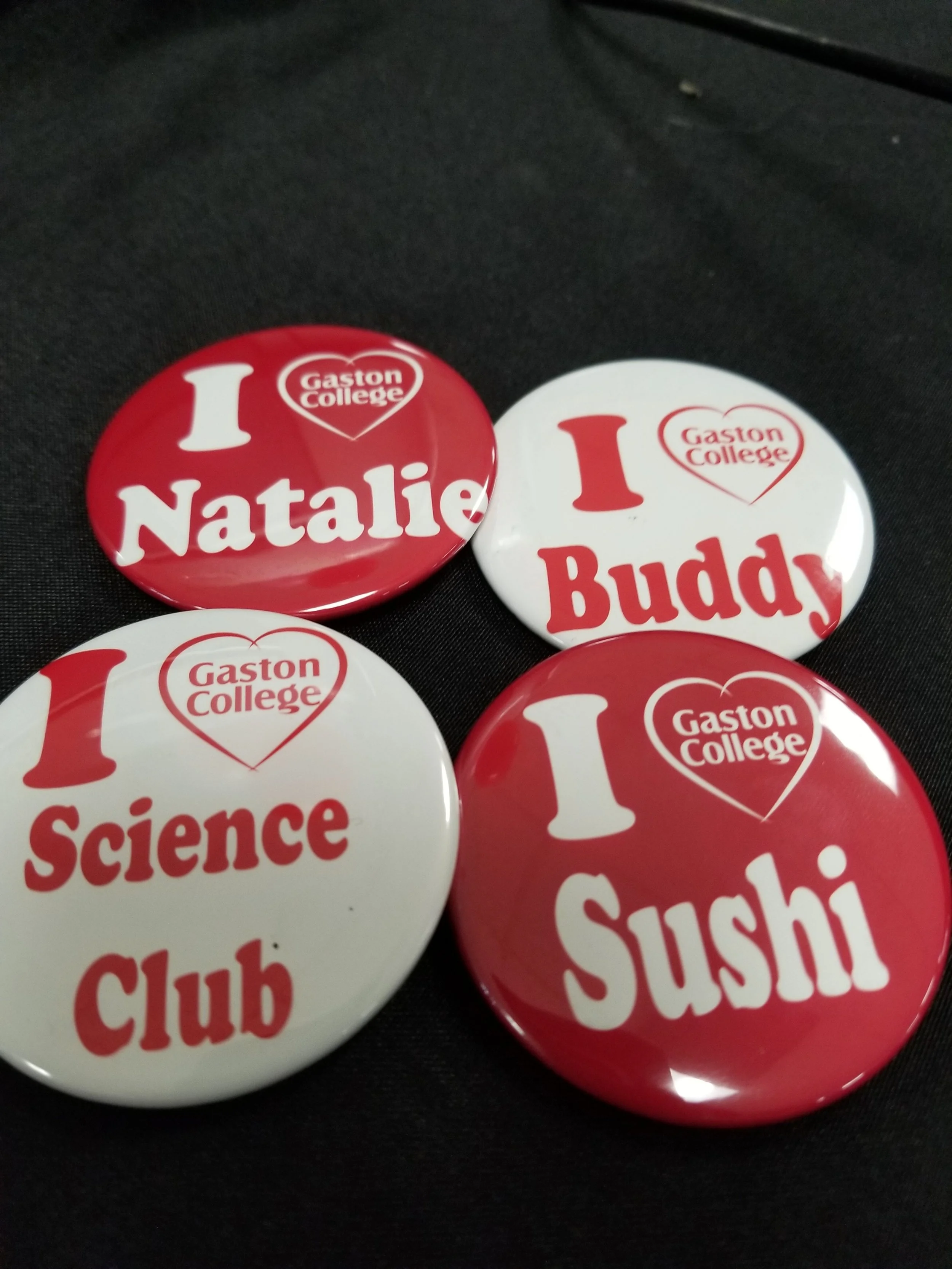 buttons gaston 2.jpg