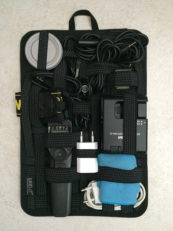 Grid-It organiser that fits into the front pouch on the Tilopa BC.
