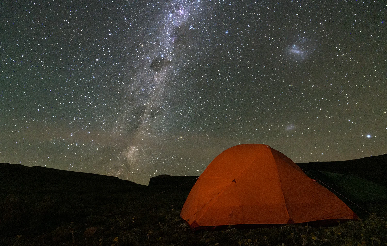 Nikon D850 / 16-35 f4 lens @ 16mm / ISO 6400 - f/4 - 30 sec. A cliche tent shot under the Milky Way. It’s not a good shot by all means, but makes a nice memory.