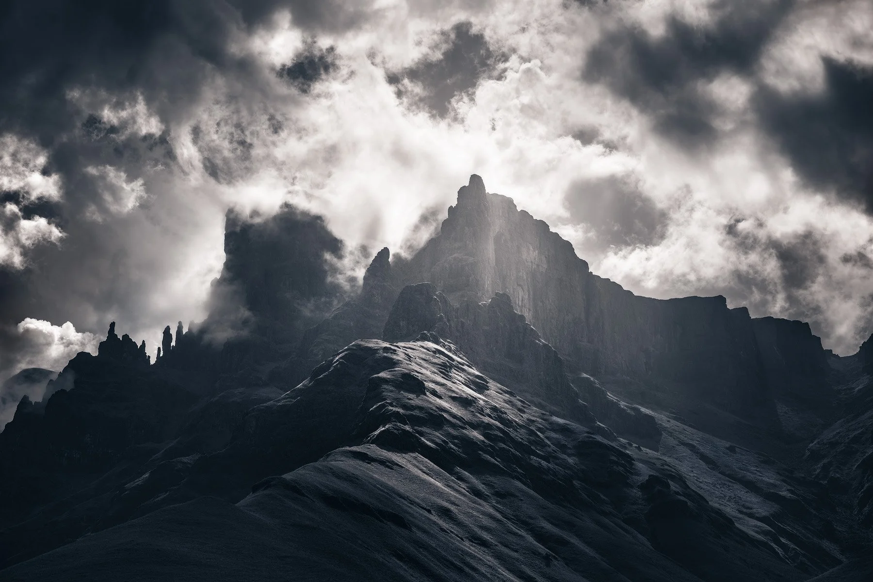 Dramatic Mbundini (Copy)
