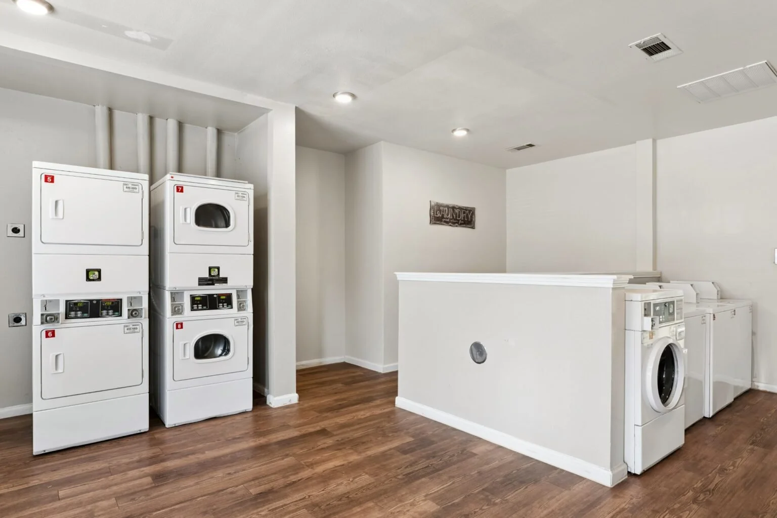 georgetown-place-gallery-13-laundry-center-1536x1024.jpg