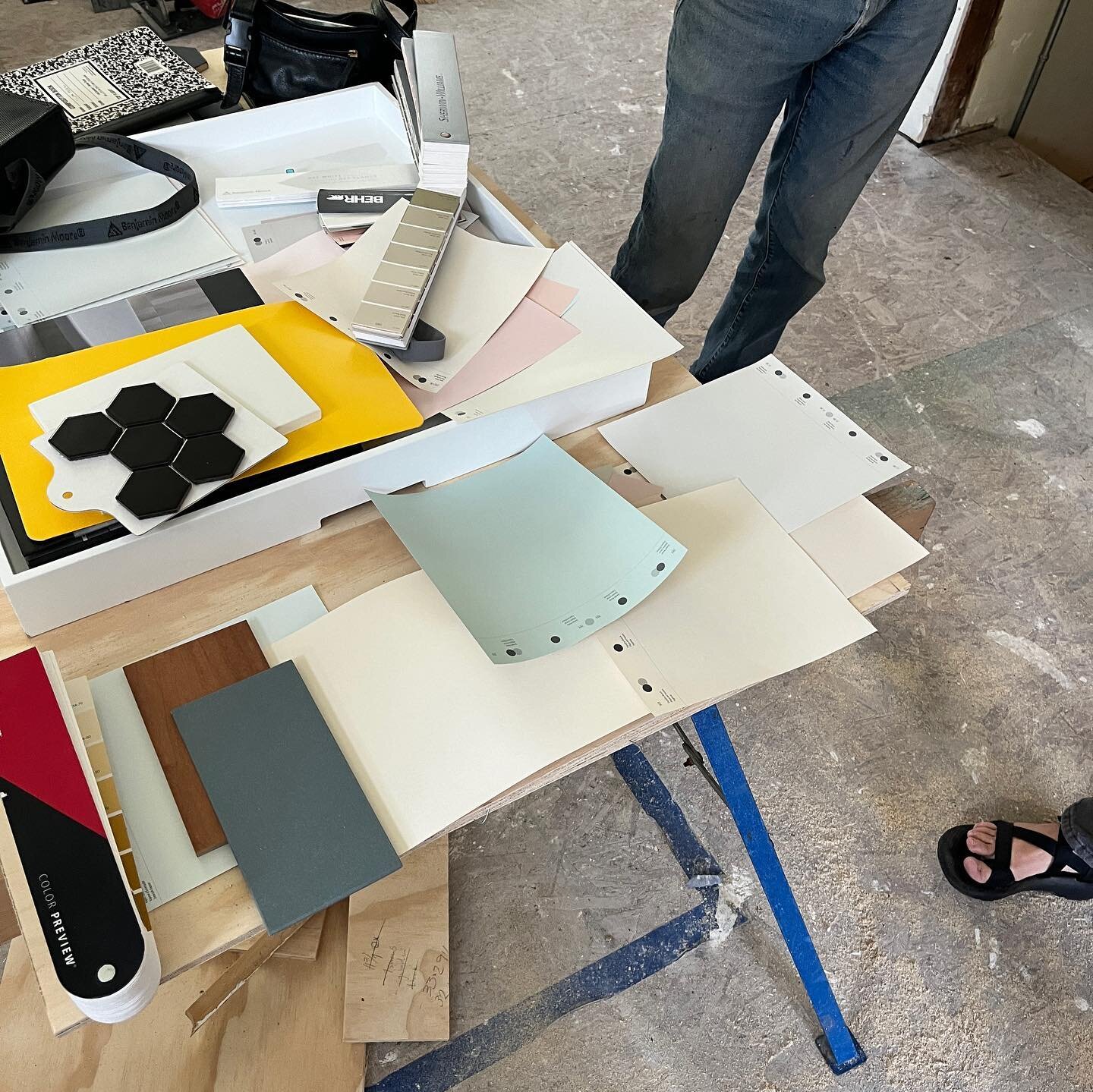 On site talking paint and I&rsquo;m so glad these sweet clients agreed to go with my fav @silestonebycosentino Cala Blue countertops in their kitchen. Paired with honey maple cabs for decadent contrast. Eager to see it all come together