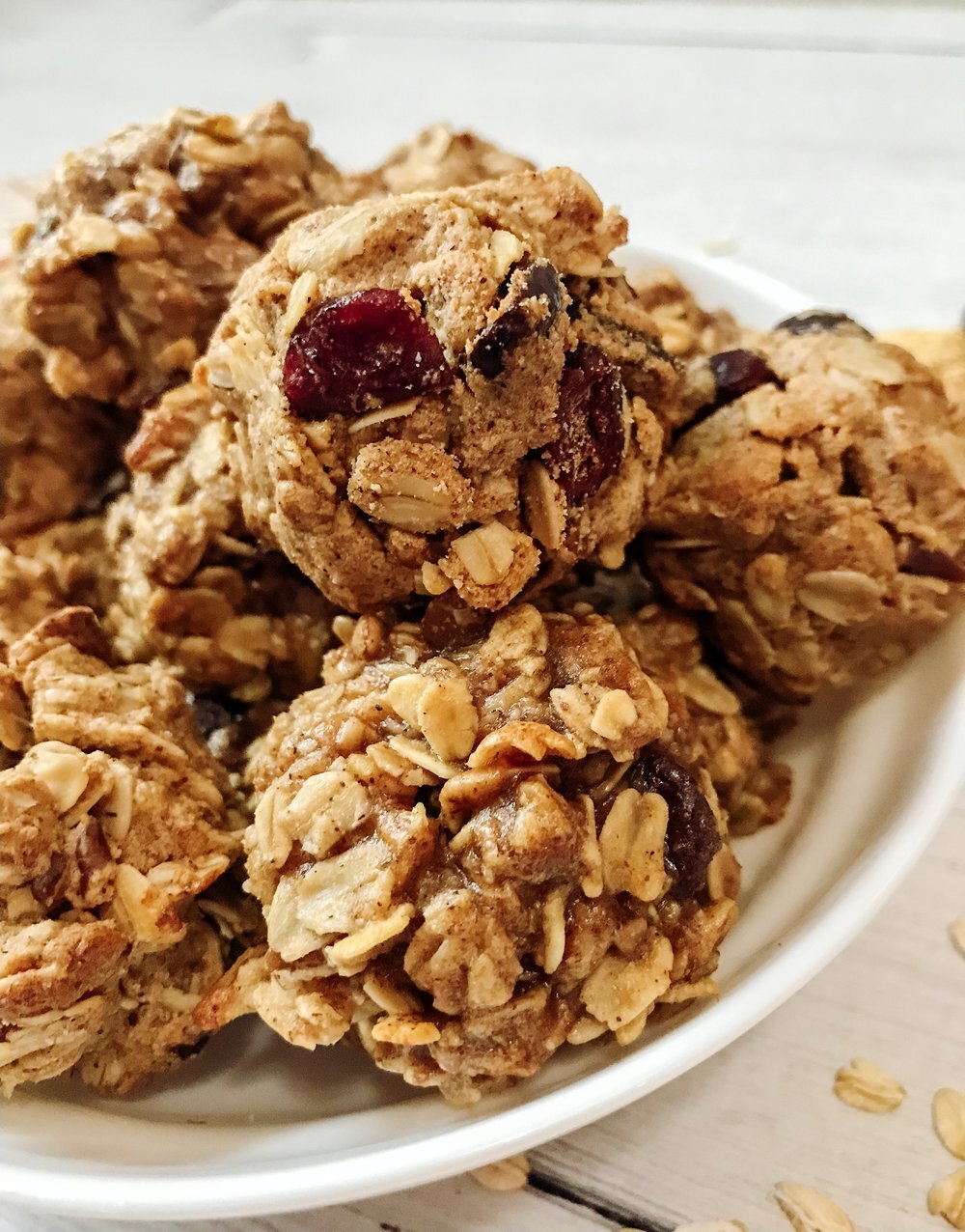 Maca Cranberry Oatmeal Protein Balls