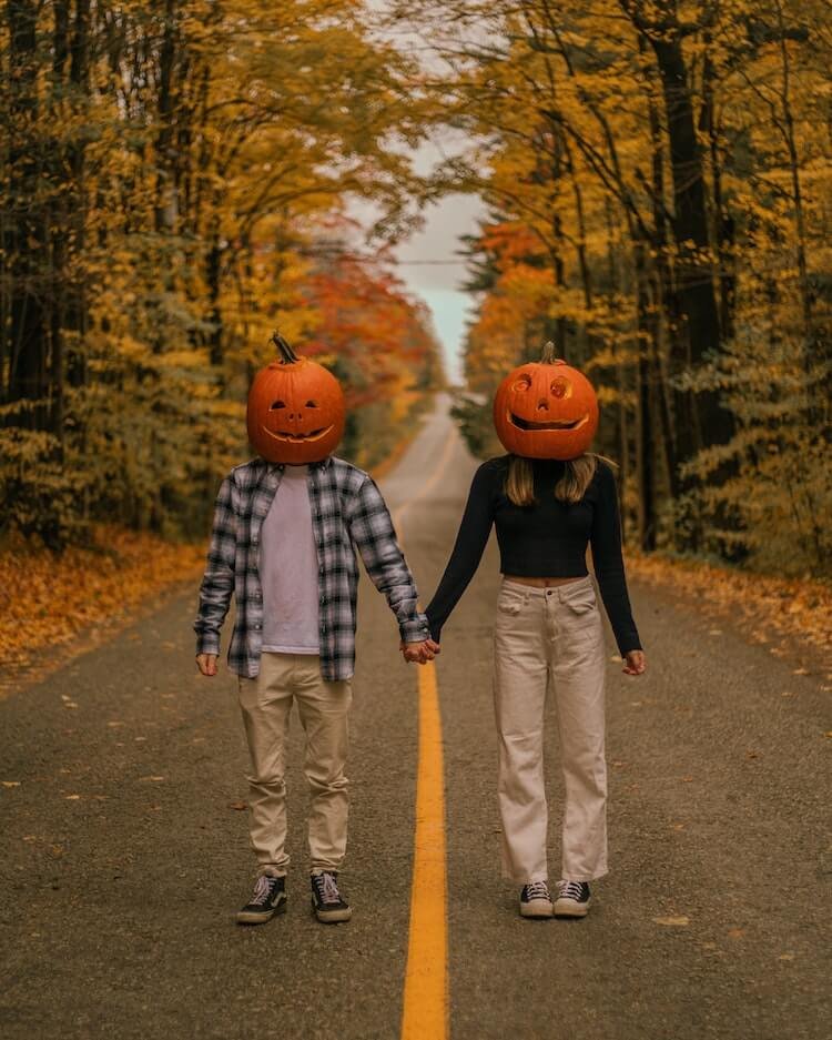 8 Fun Fall Date Ideas (That Are Nearly Free!)