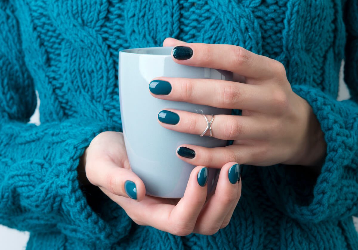 Short and Sweet: Gel Short Nail Colors to Complement Your Style 2023 - 2024  | Nail colors winter, Winter nails, Valentine's day nails