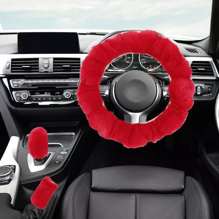 6 Cute and Creative Ways to Accessorize Your Car - Practical