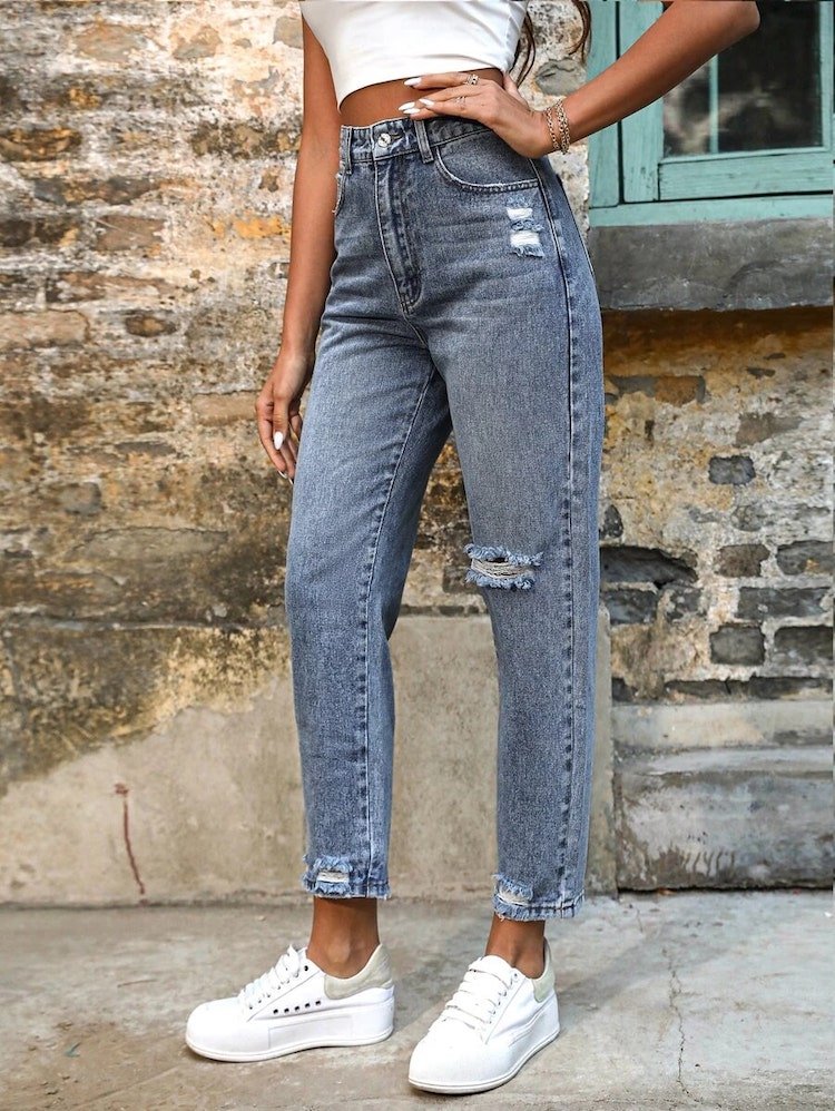 9 Easy Ways To Style Your Favorite Pair Of Jeans