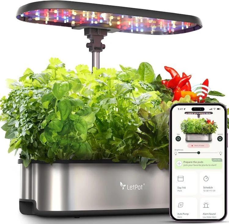 Smart Home Tech Gifts - Hydroponic Growing System