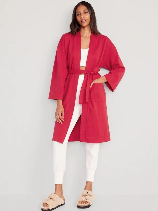 The 25 Best Robes We Have No Intention Of Ever Taking Off | Swift Wellness