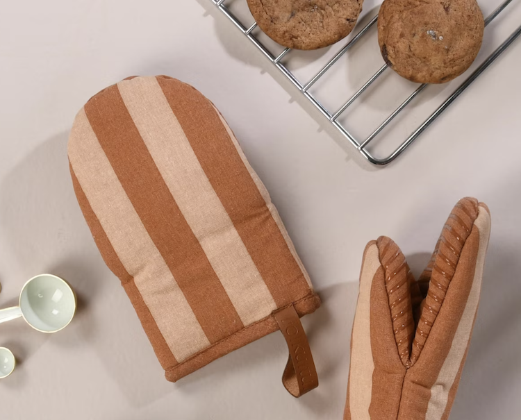 Hostess Gift Ideas - Mini Oven Mitts
