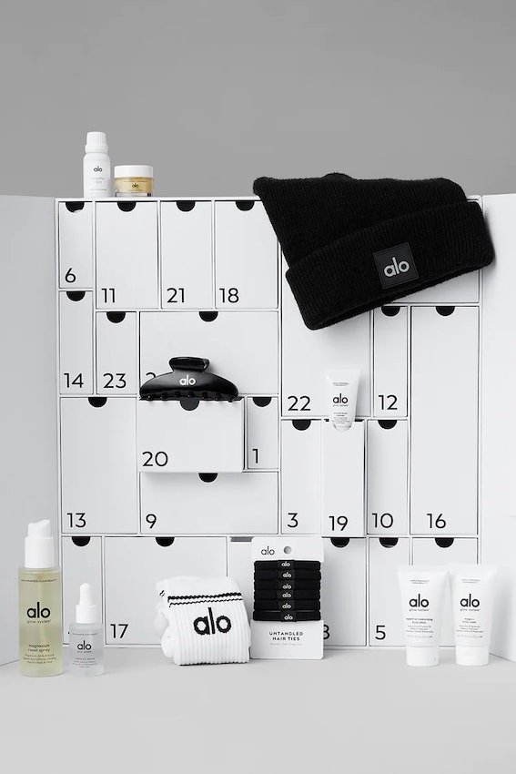 Alo Moves 2019 Gift Guide for Yoga Lovers — Alo Moves