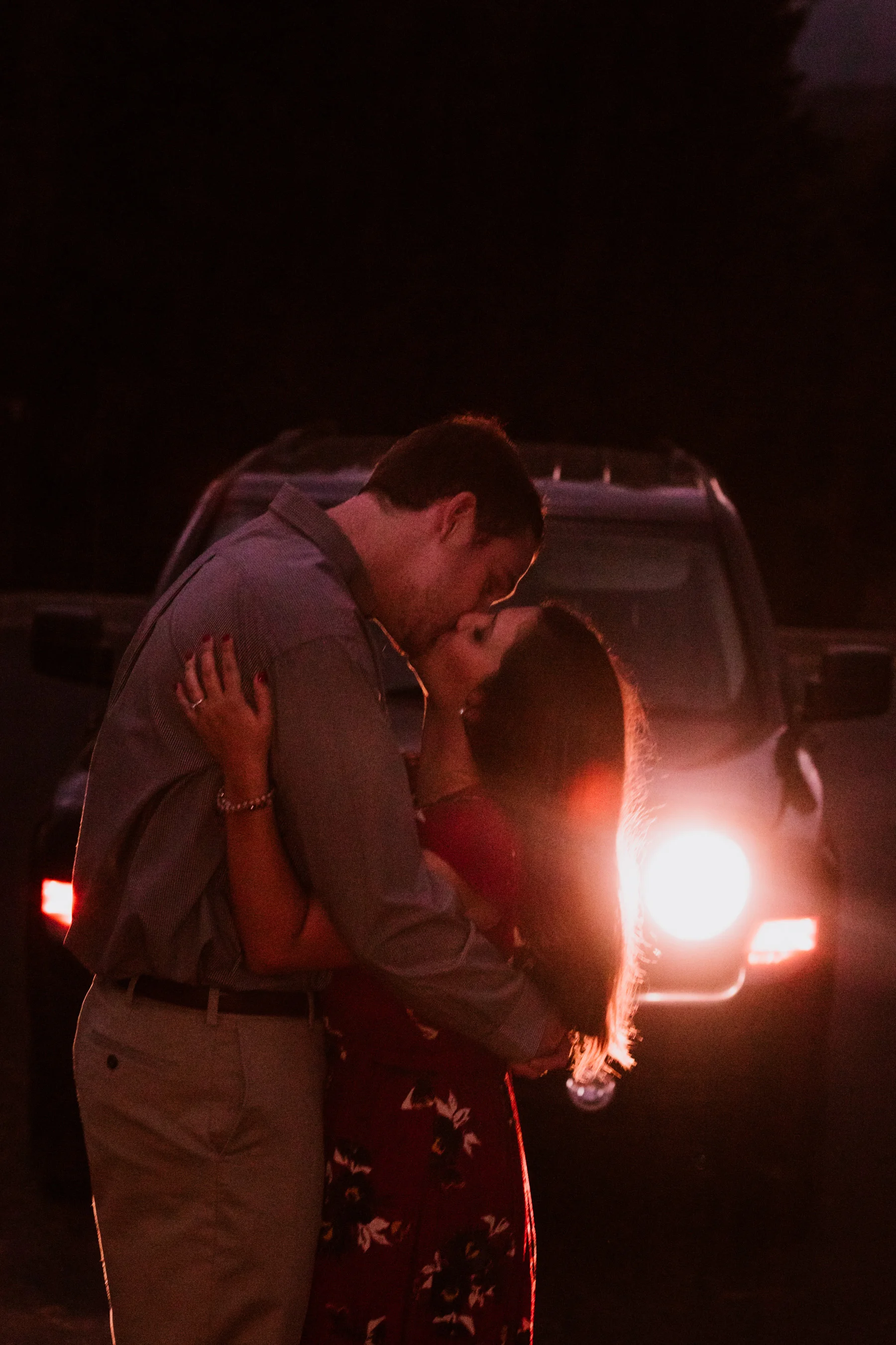 romantic-engagement-photos-ga.jpg