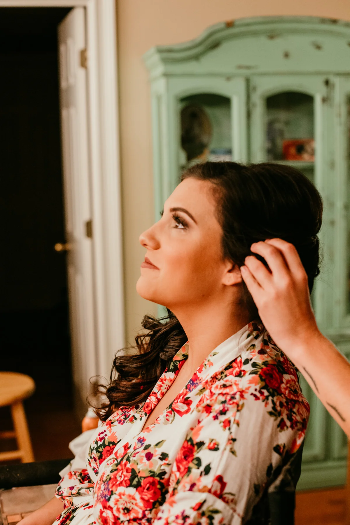 bride-getting-ready-photo-session.jpg