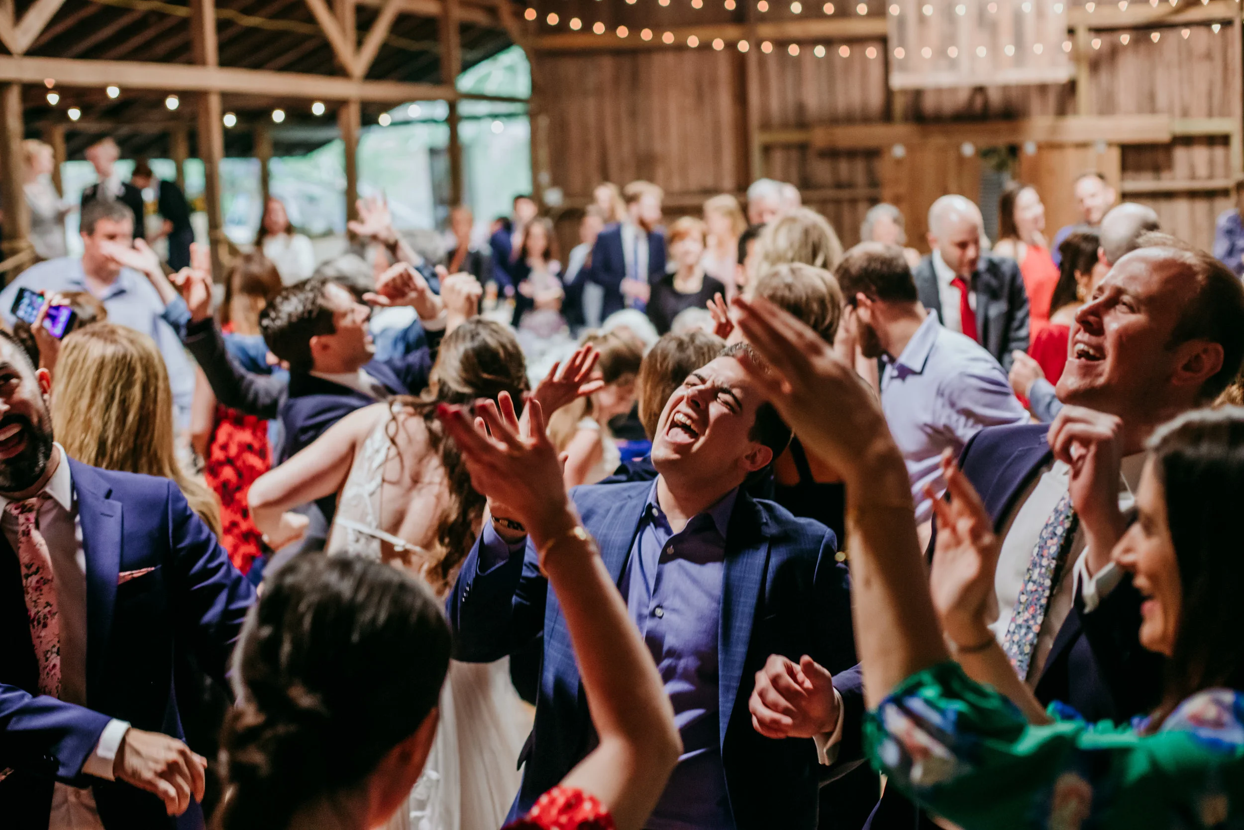 fun-reception-photo-ideas.jpg