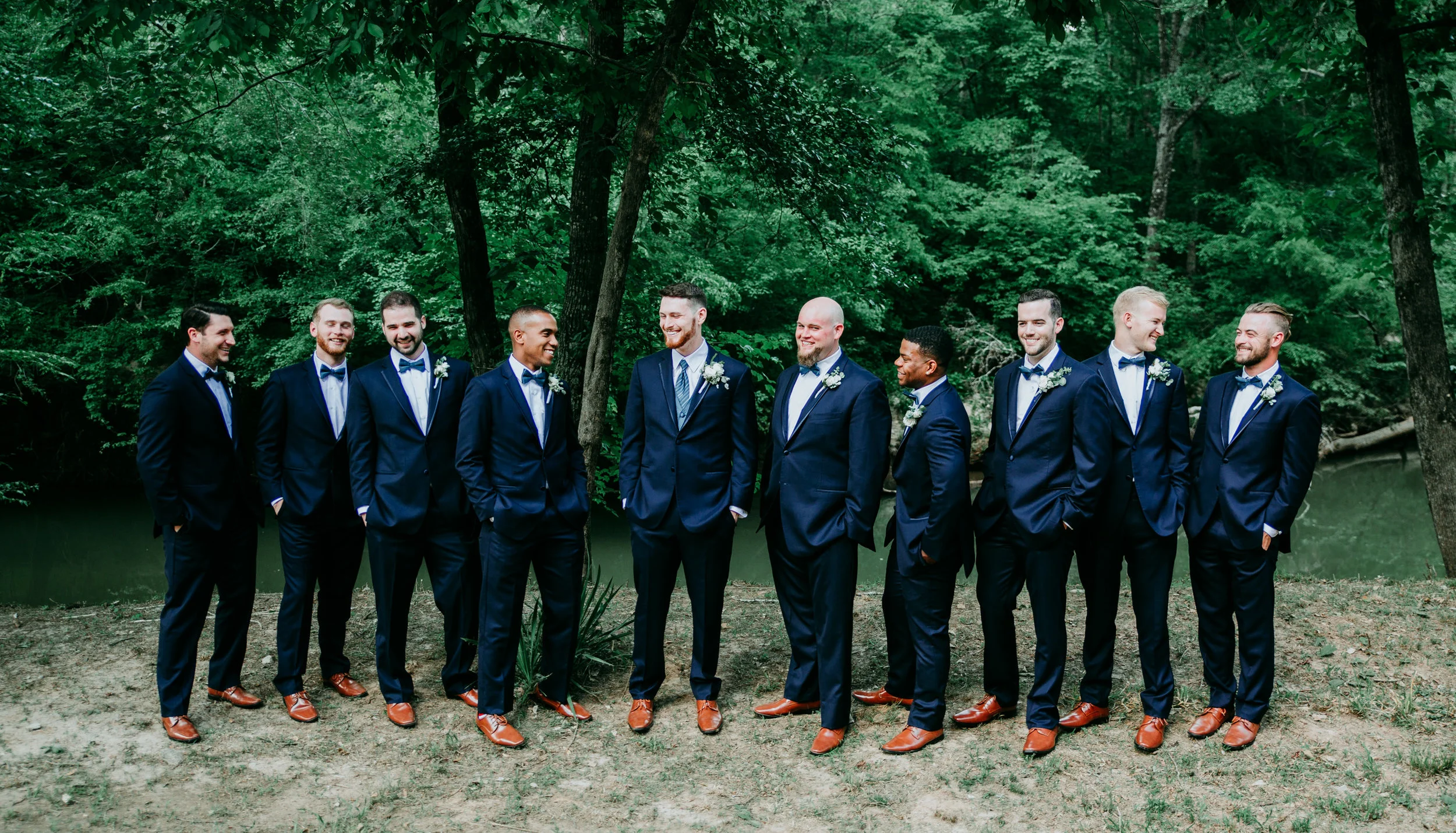unique-groomsmen-photos.jpg