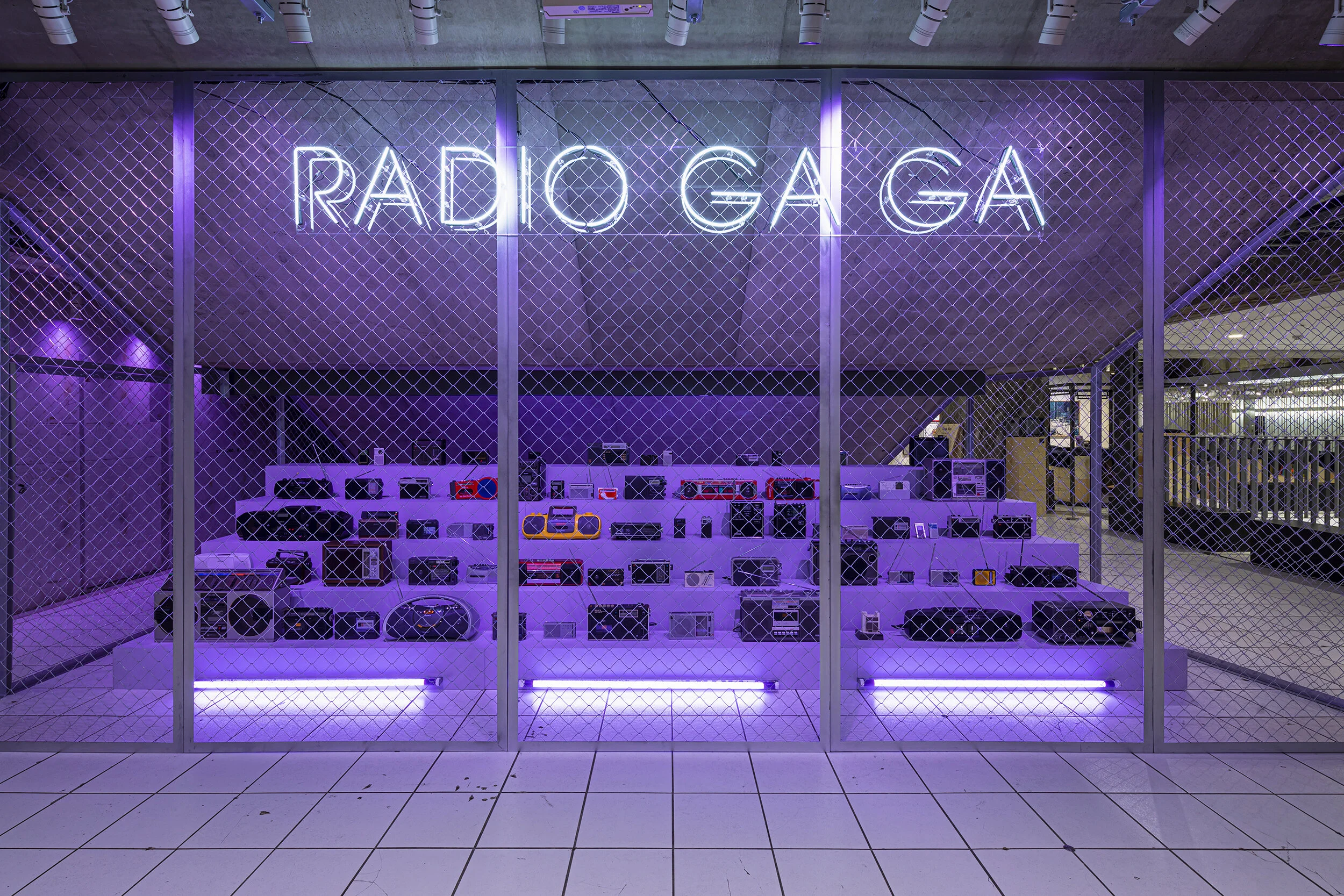 R1.JPG